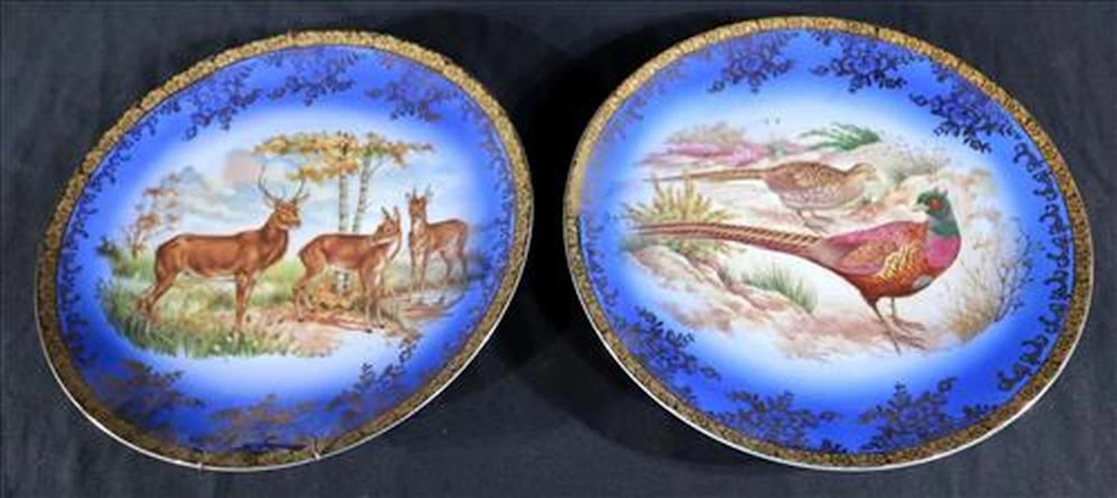 Pair of Bavarian game chargers, blue and gold