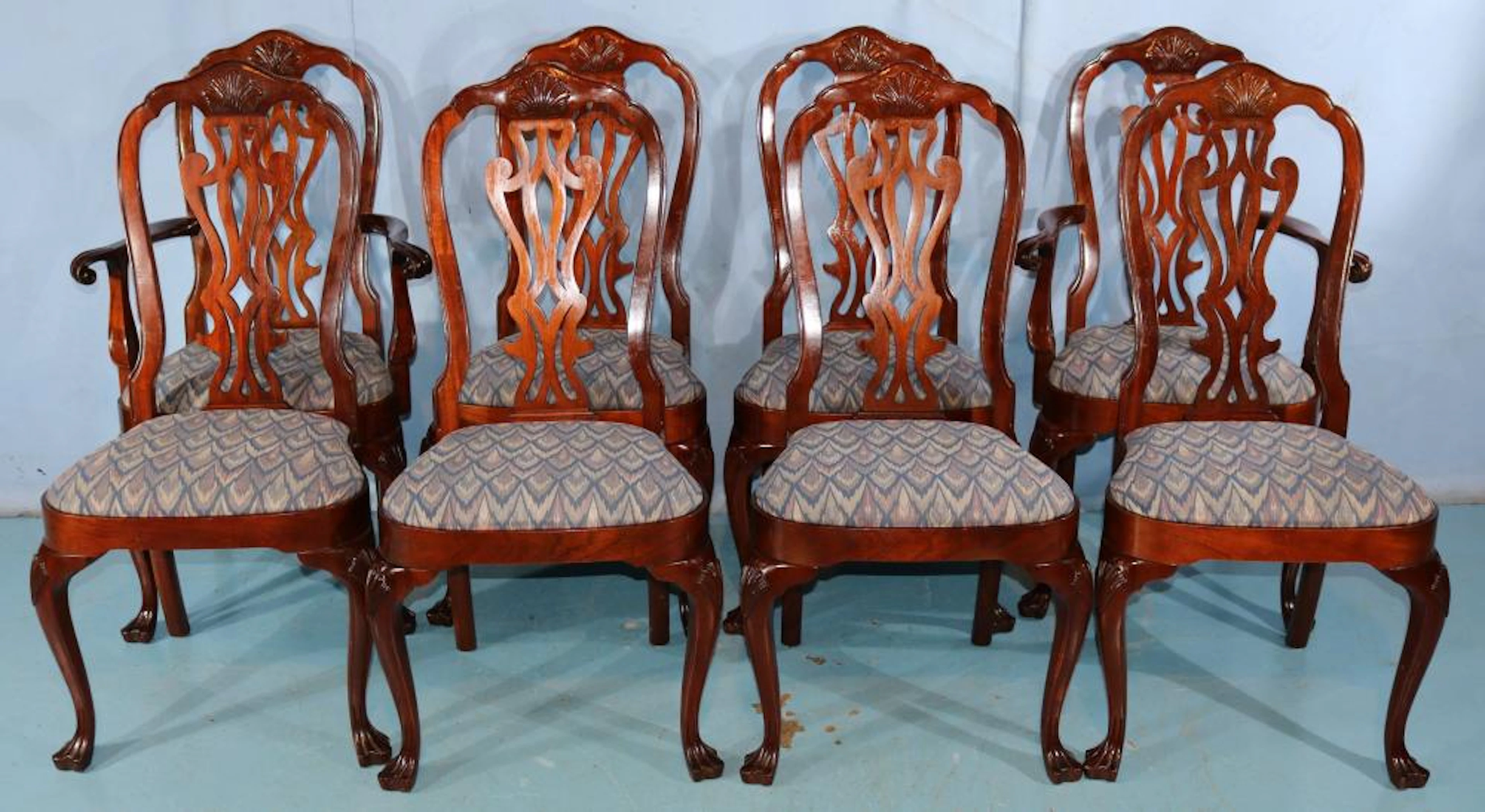 Set of 8 Mahogany Philadelphia dining chairs