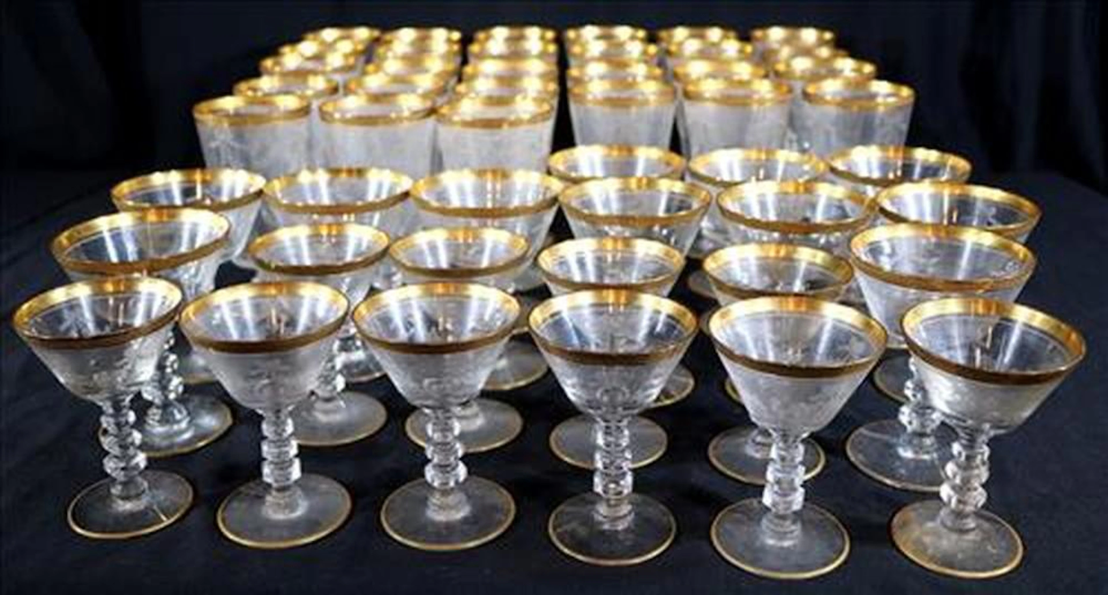 48 pieces crystal stemware with gold rims, 4 sizes