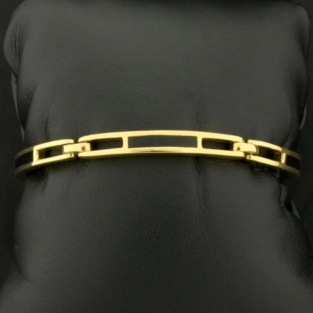 Designer Onyx Link Bracelet in 18K Yellow Gold