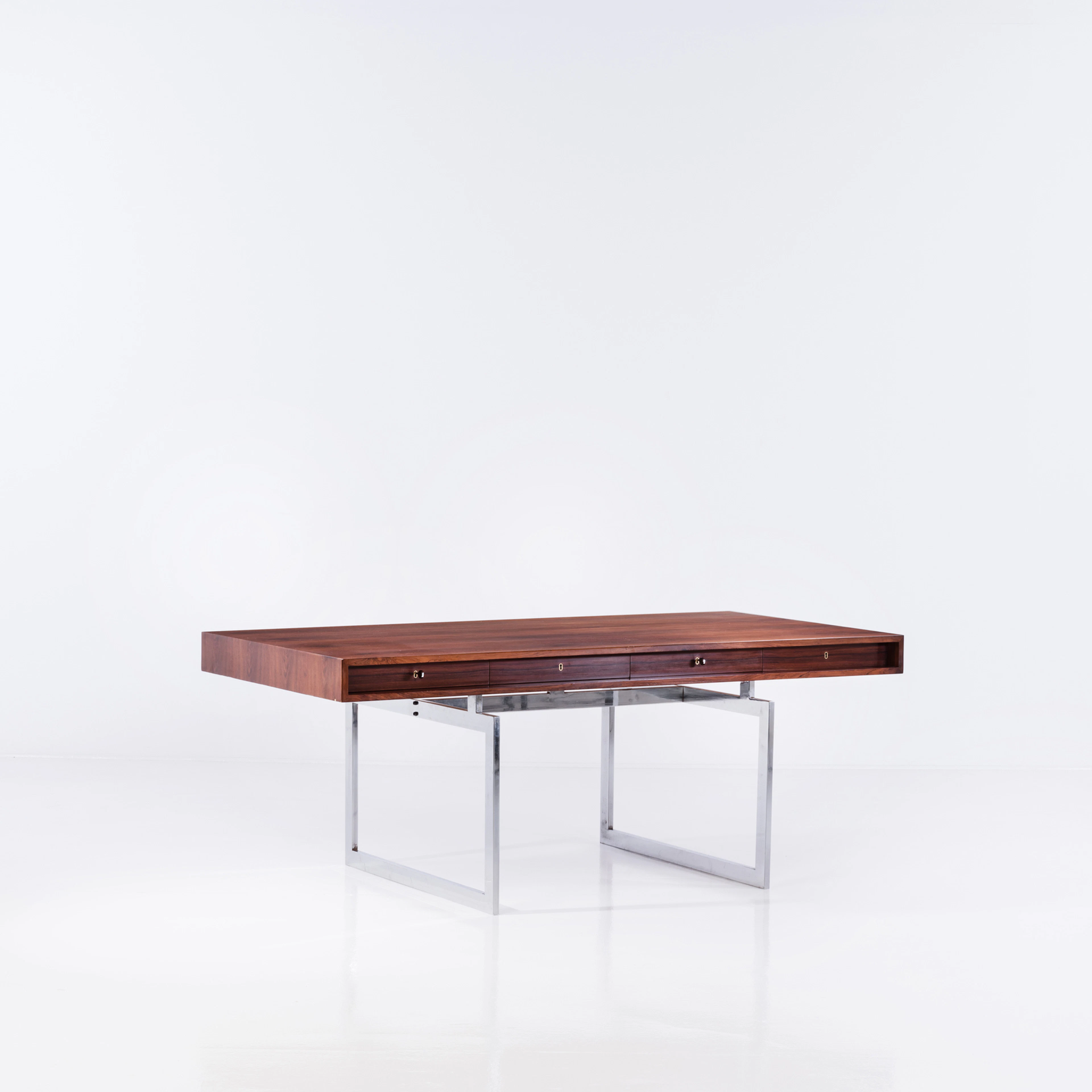 Bodil Kjaer (1932) Modèle 901