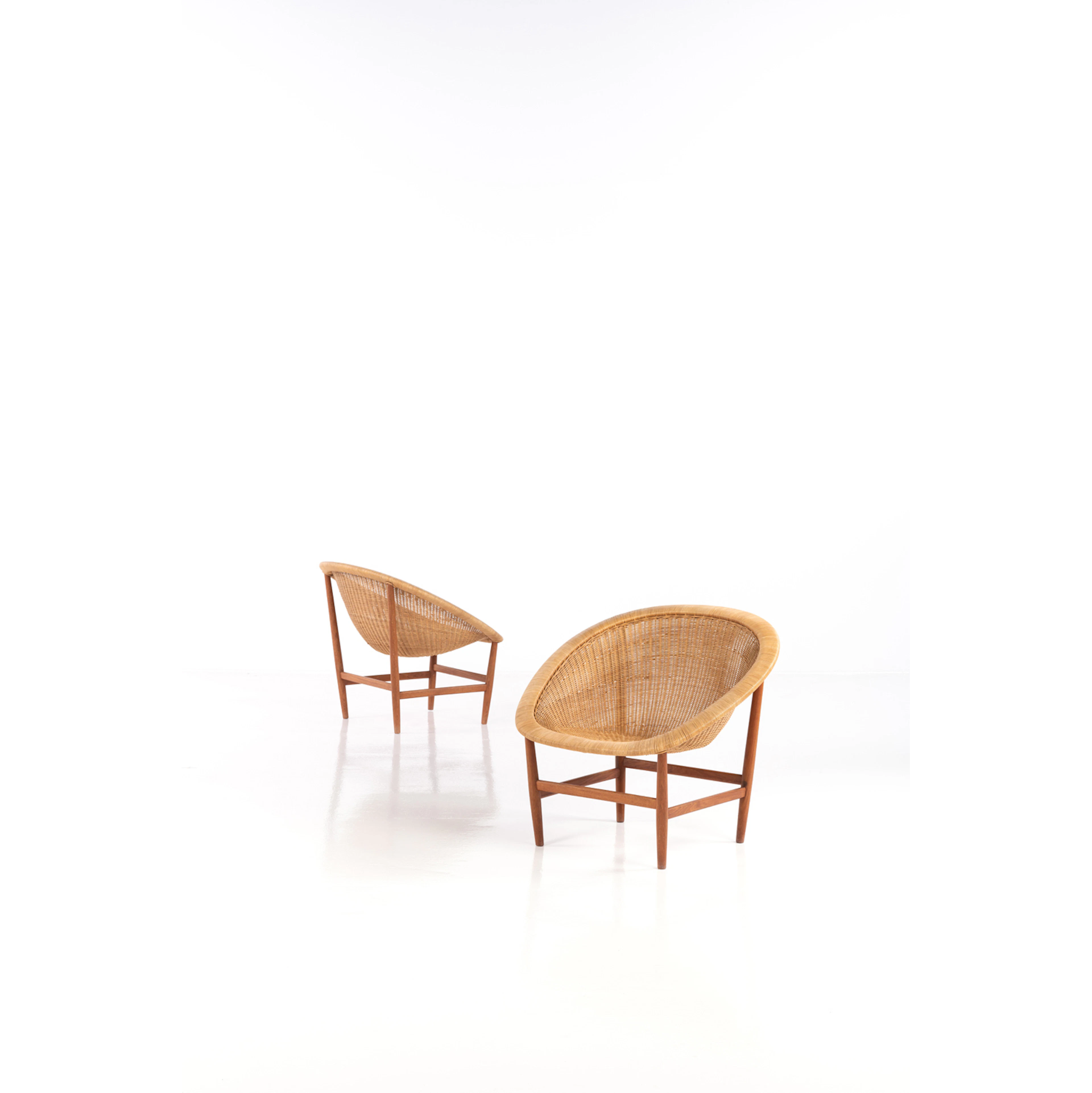 Nanna Ditzel (1923-2005) Paire de fauteuils
