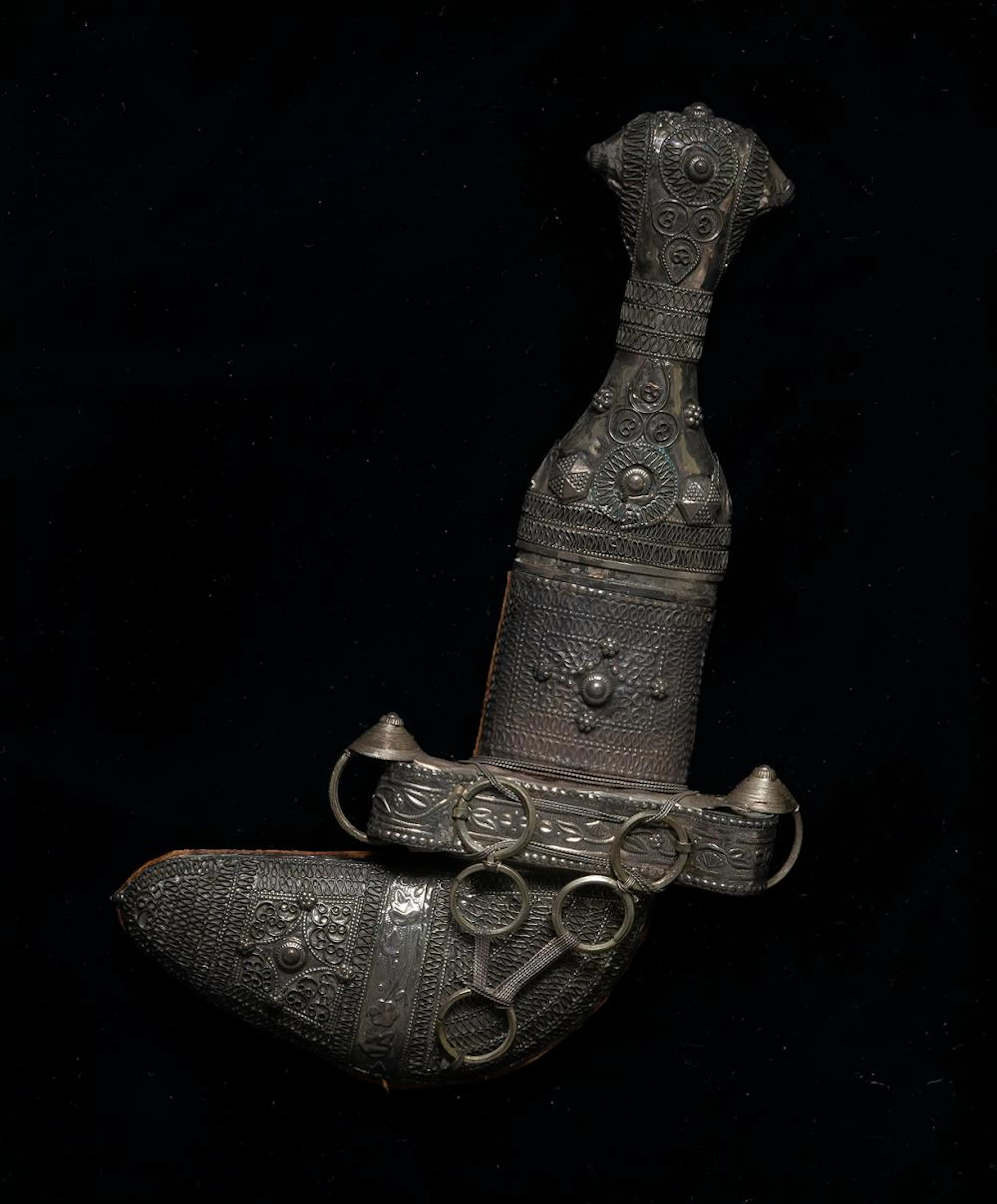 UNKNOWN ARTIST - Untitled - Omani Khanjar
