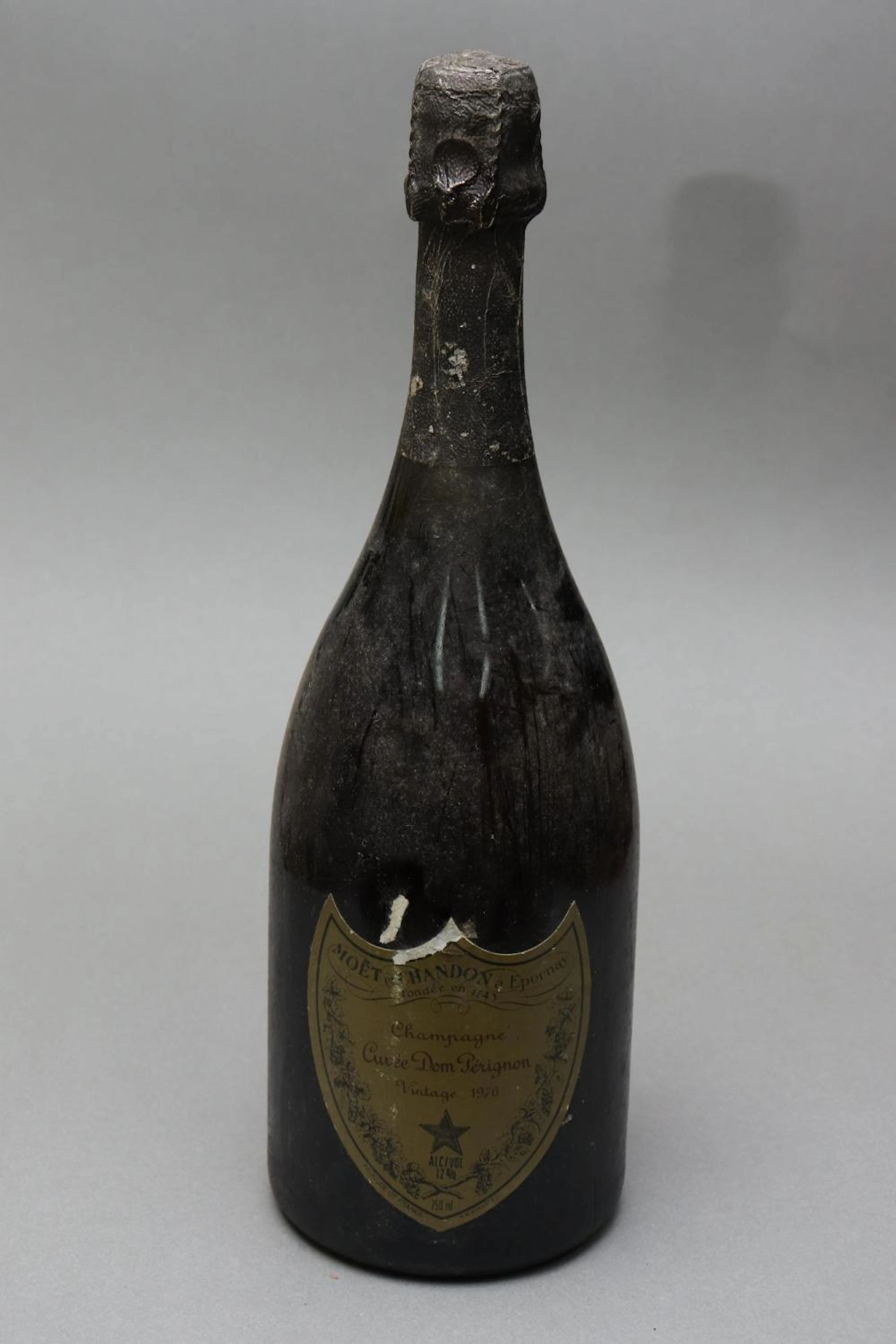 MOET & CHANDON Cuvee Dom Perignon Brut,