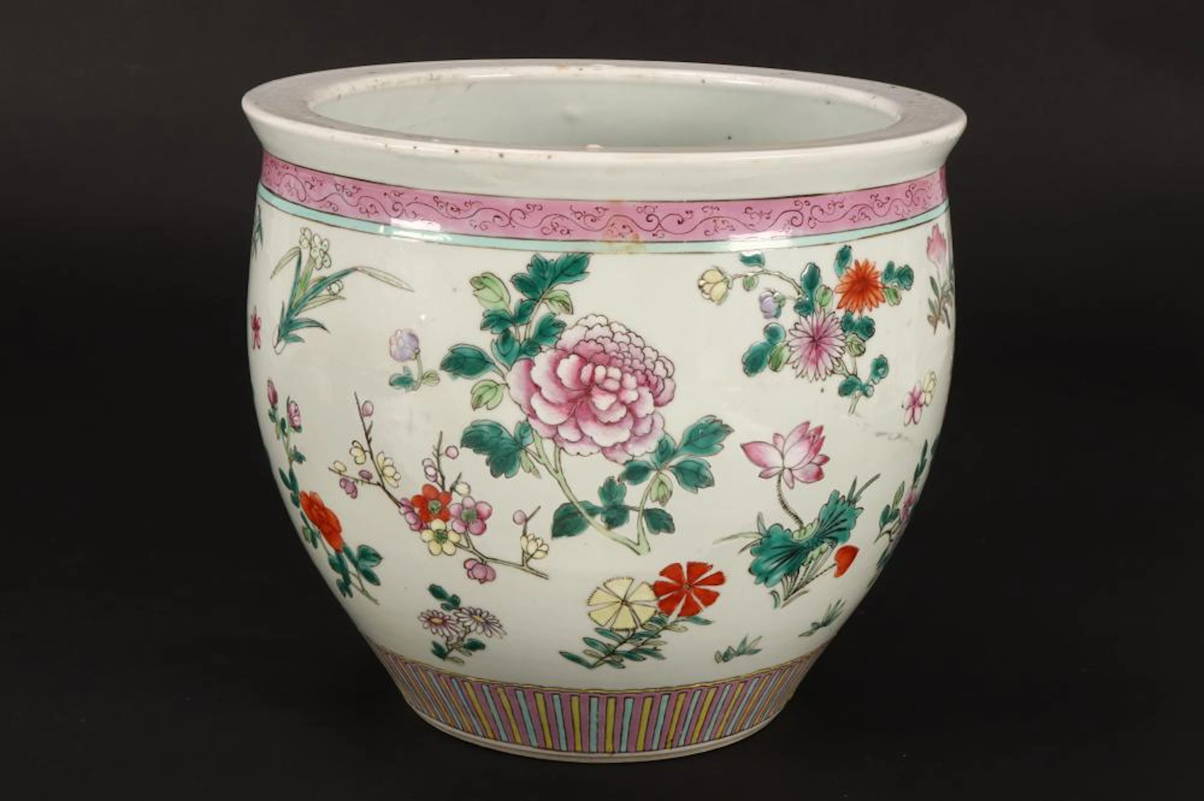 Chinese Famille Rose Porcelain Jardiniere,