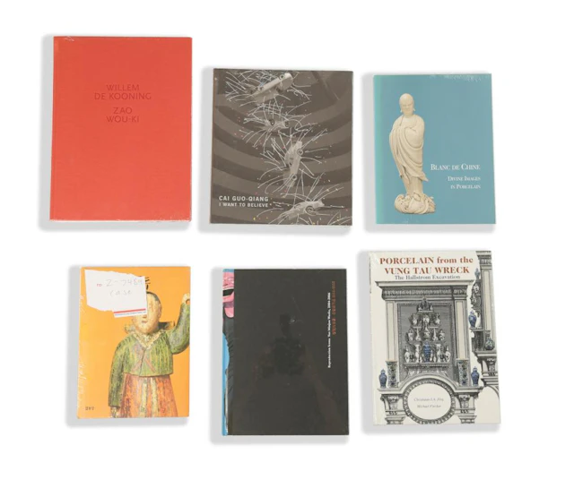 6 FACTORY SEALED BOOKS ON CHINESE PORCELAIN AND ART
