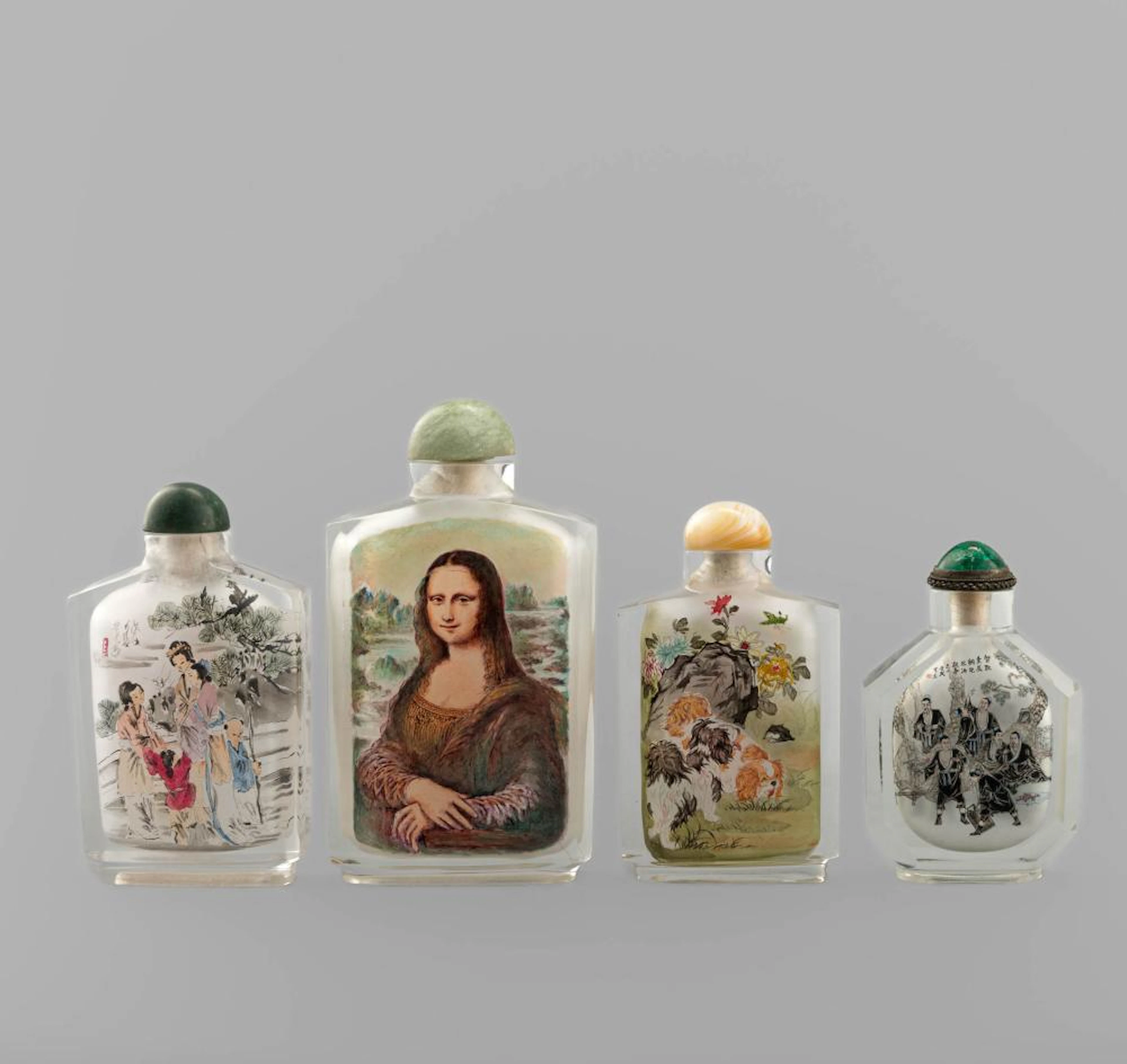 Four Chinese inside-painted glass snuff bottles, 1960-1980