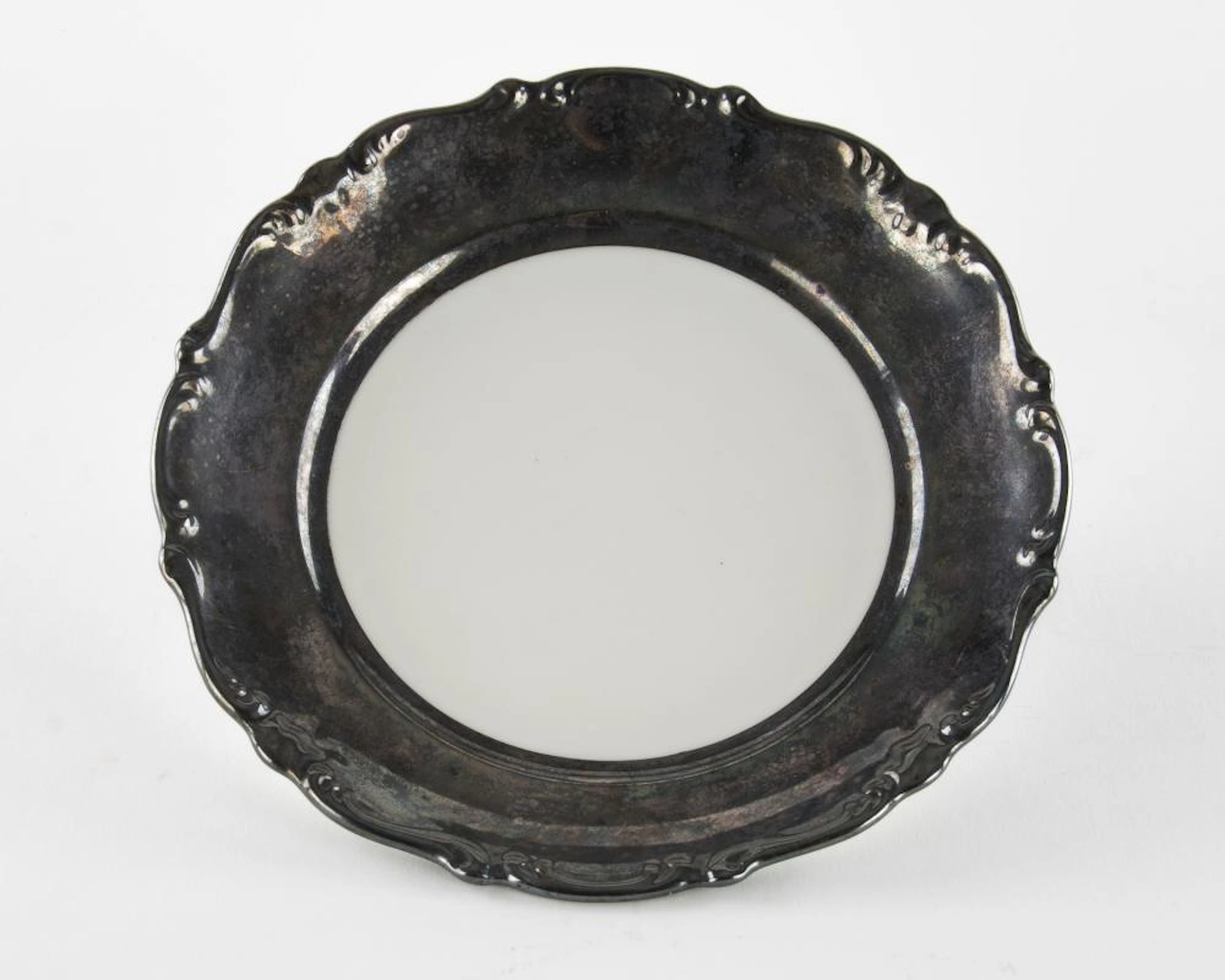 ADOLF HITLER DESSERT PLATE FROM THE BRAUN HAUS