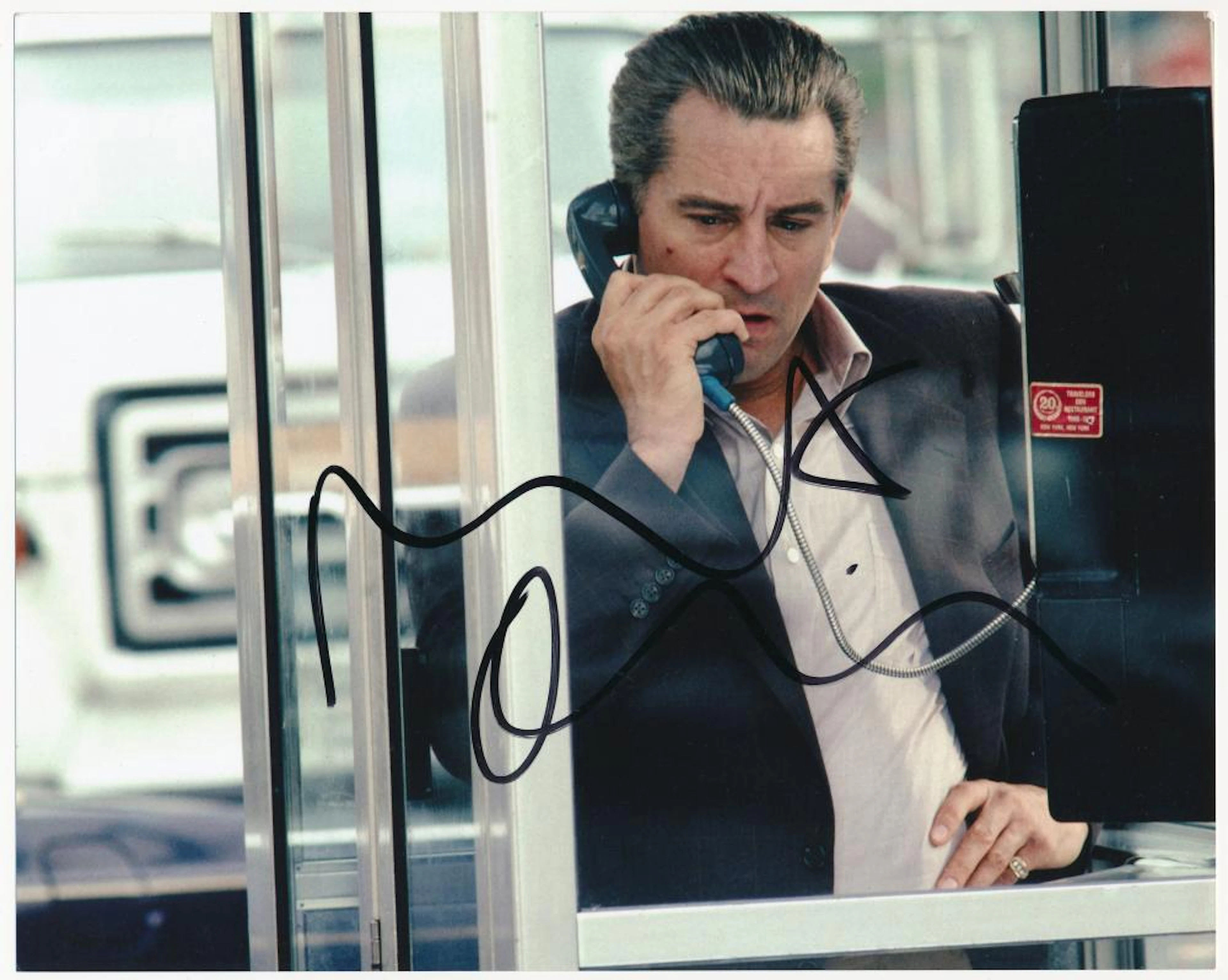 ROBERT DE NIRO