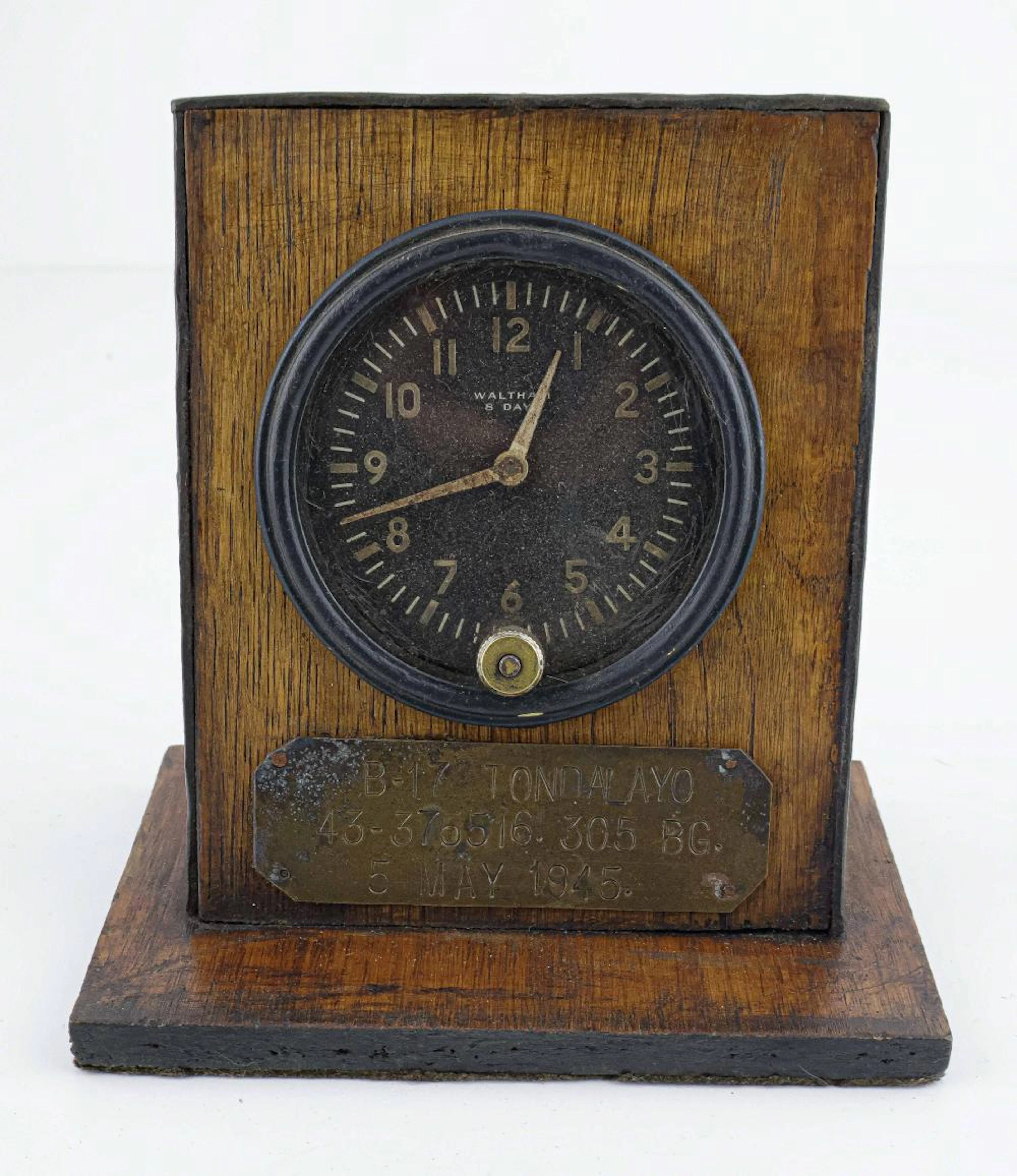 CLOCK FROM A BRITISH TONDELAYO B-17 FLYING FORTRESS