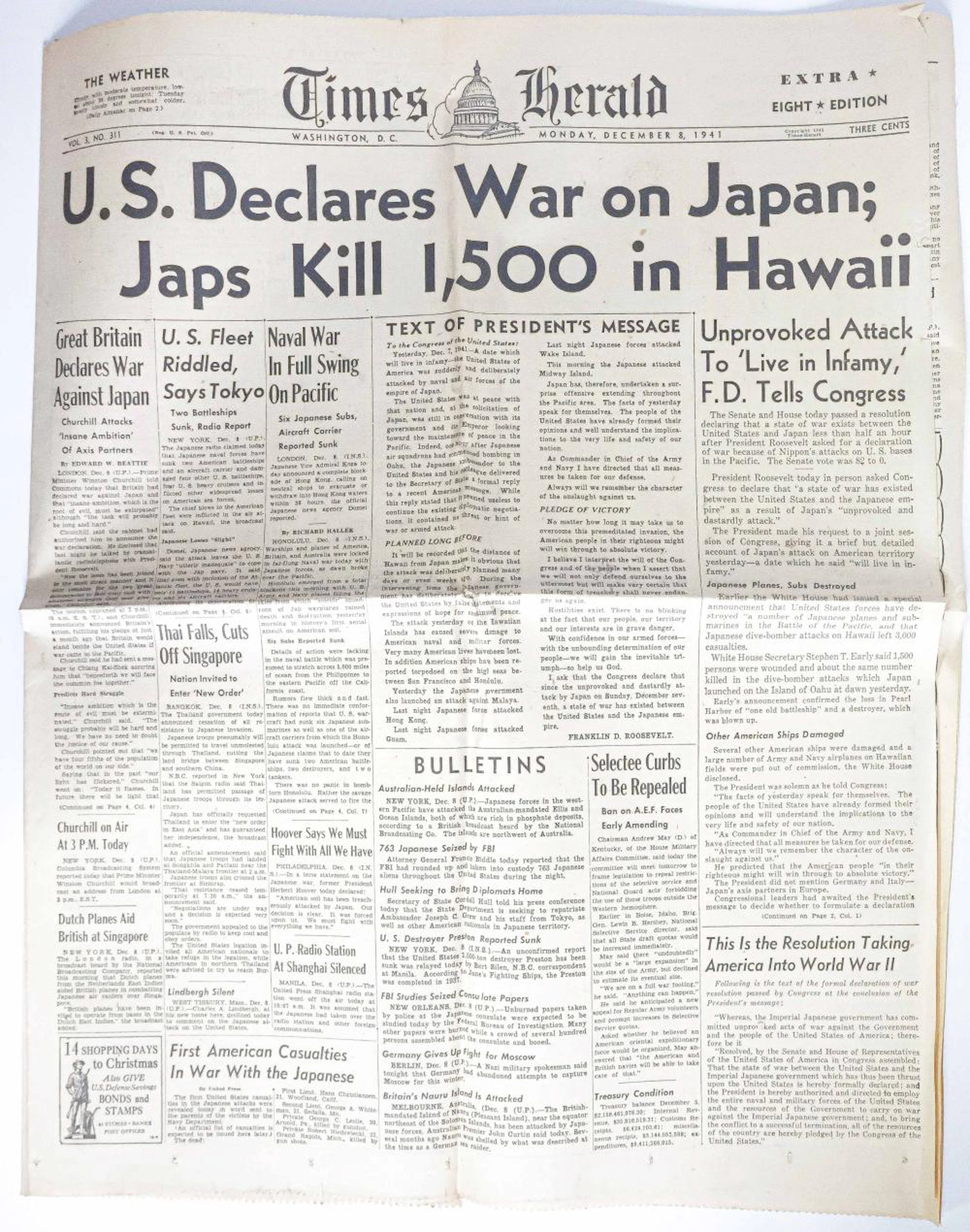 WORLD WAR II NEWSPAPER DECLARING WAR ON JAPA