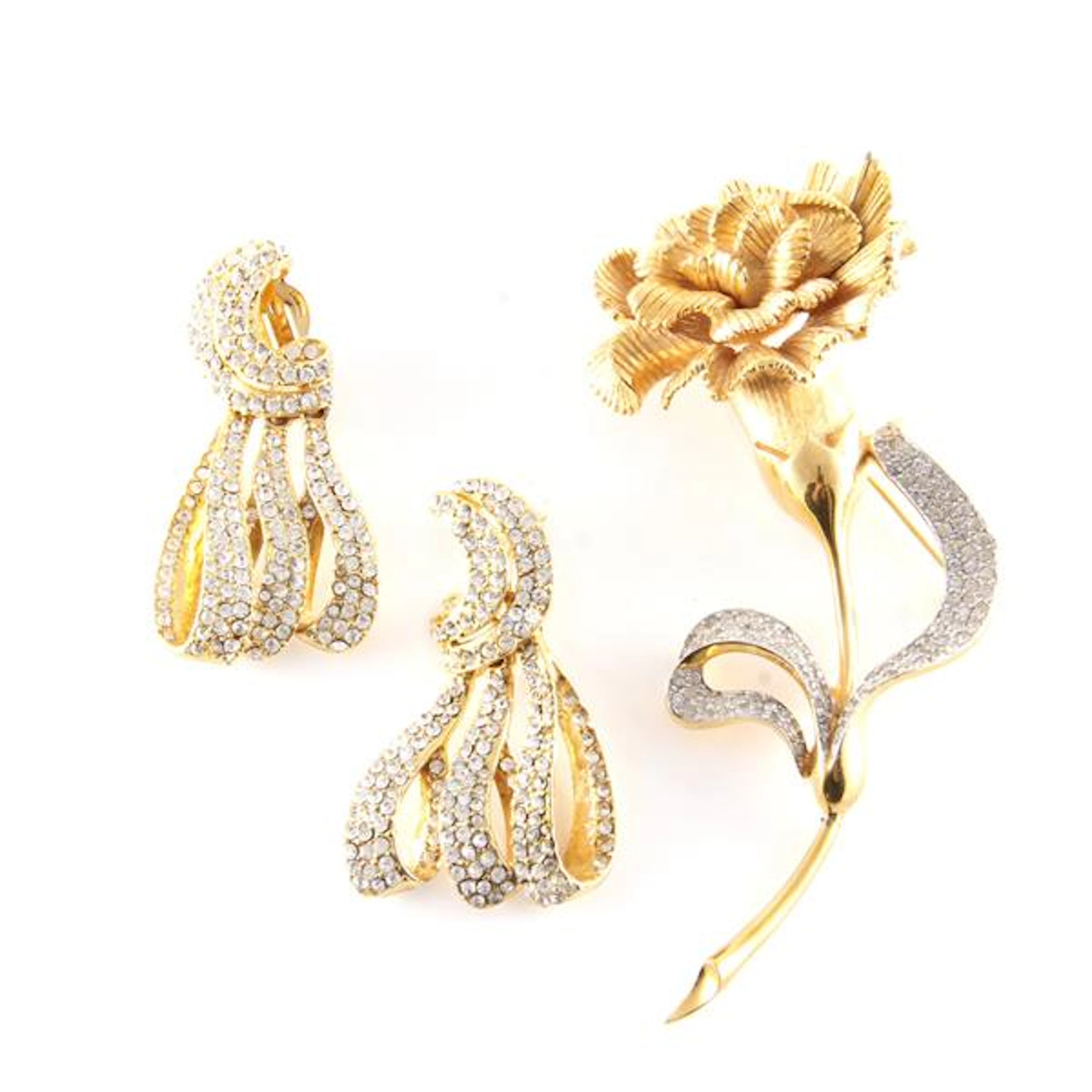 Jomaz 1950 giant gold tone texture carnation flower pin...