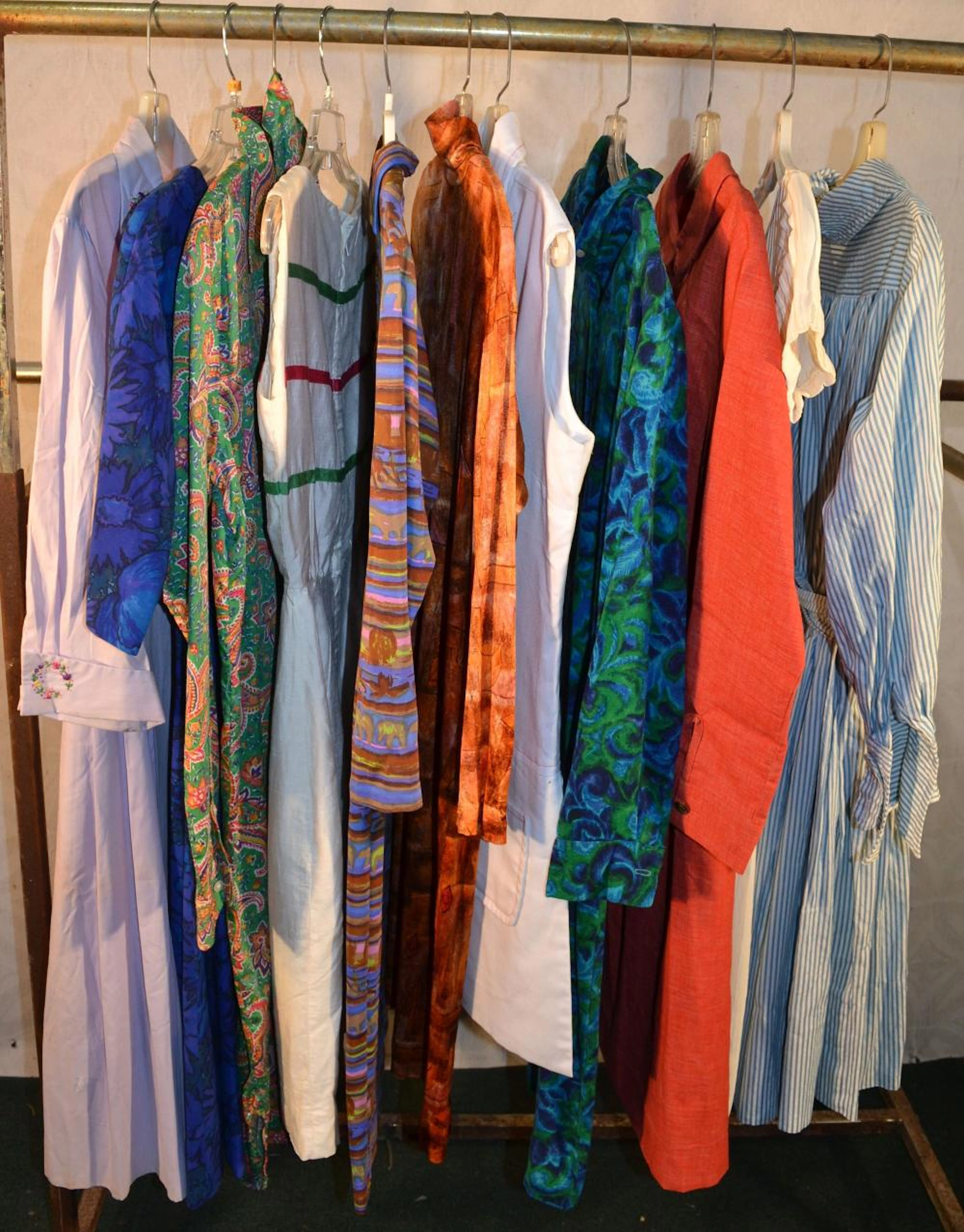 Eleven ladies vintage garments: Jerry Gildan
