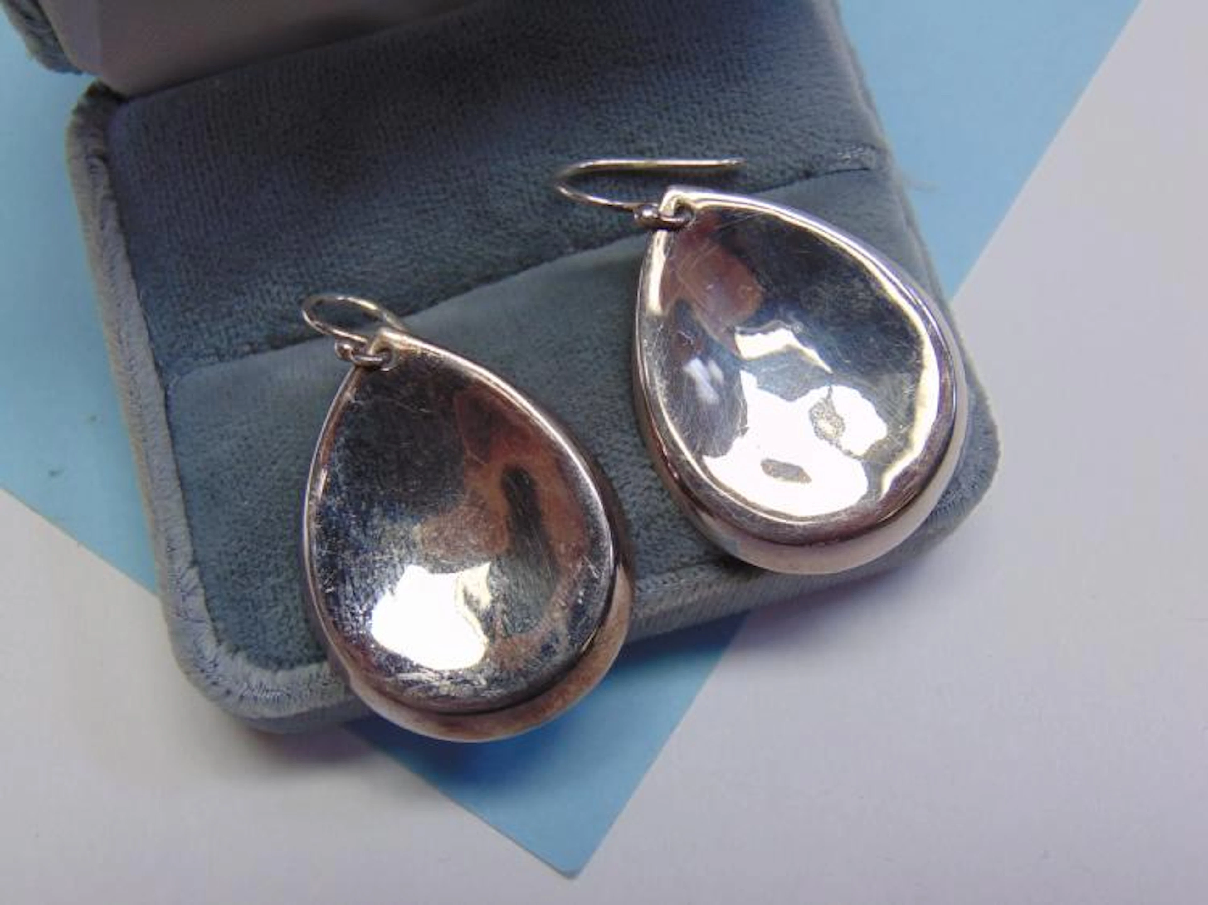 6.8g Sterling Silpada Thailand Drop Earrings