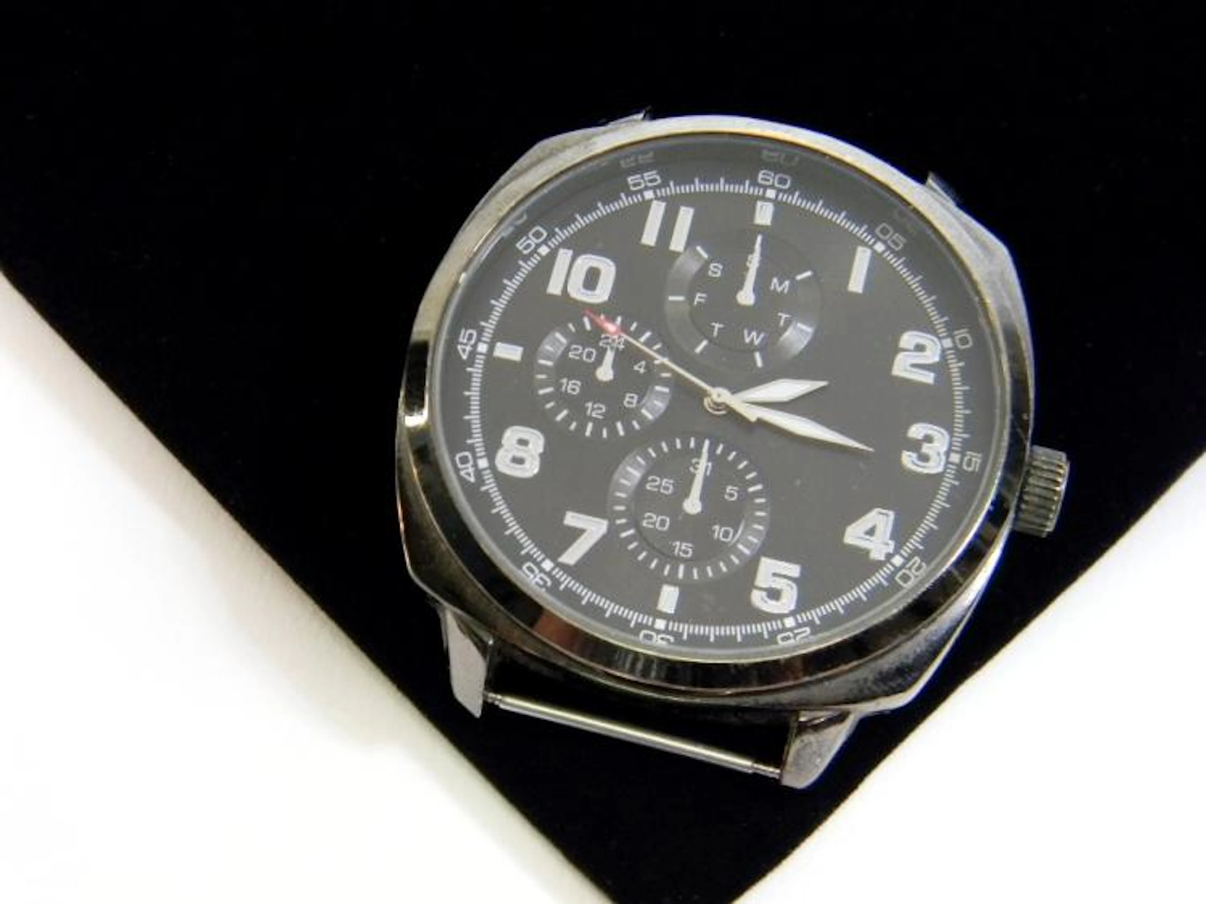Modern Mossimo Large Face Watch