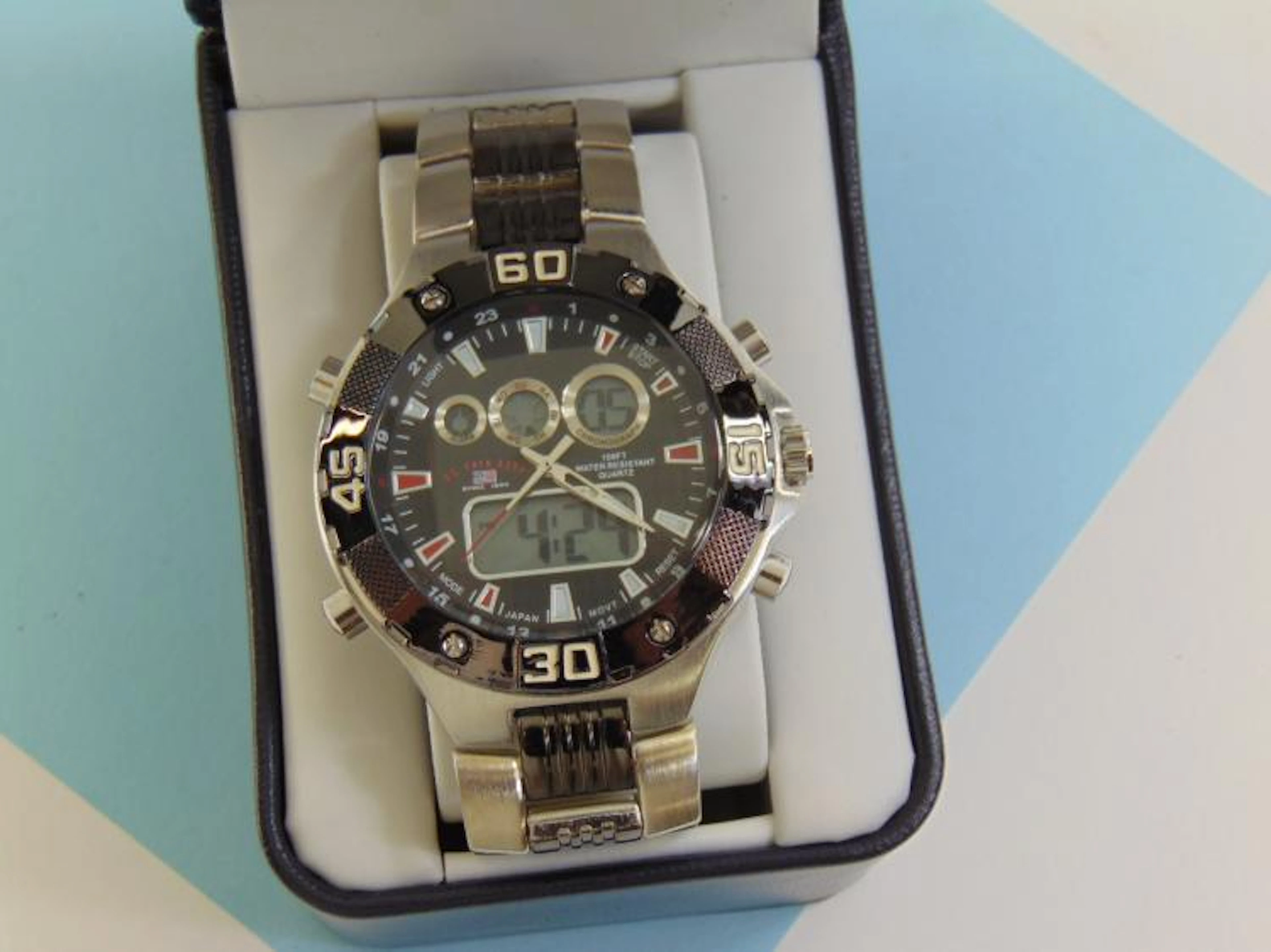 New US Polo Assn Mens Sports Watch W/ Box