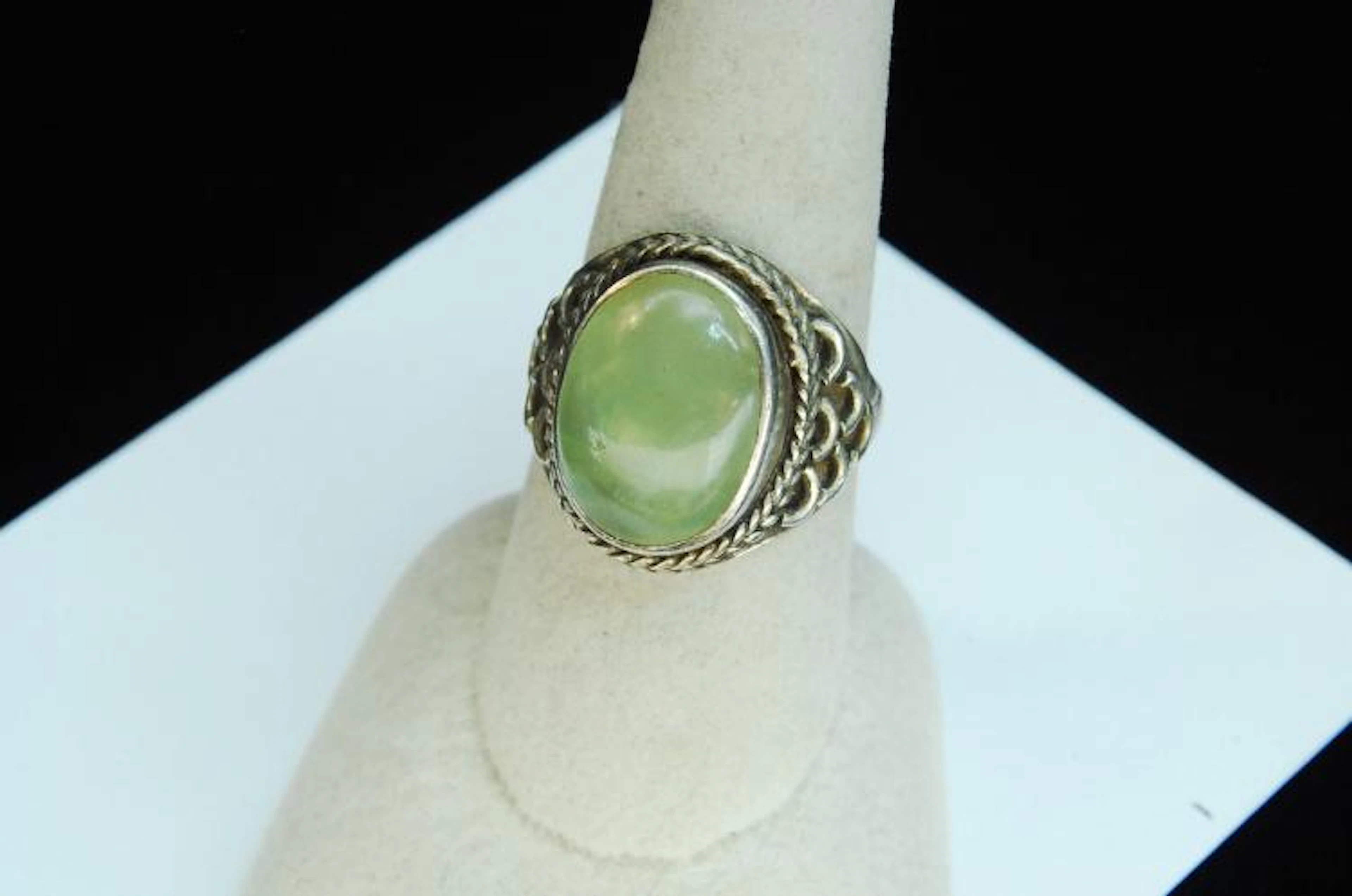Vintage Navajo Sterling Silver Prehnite Ring Sz 9