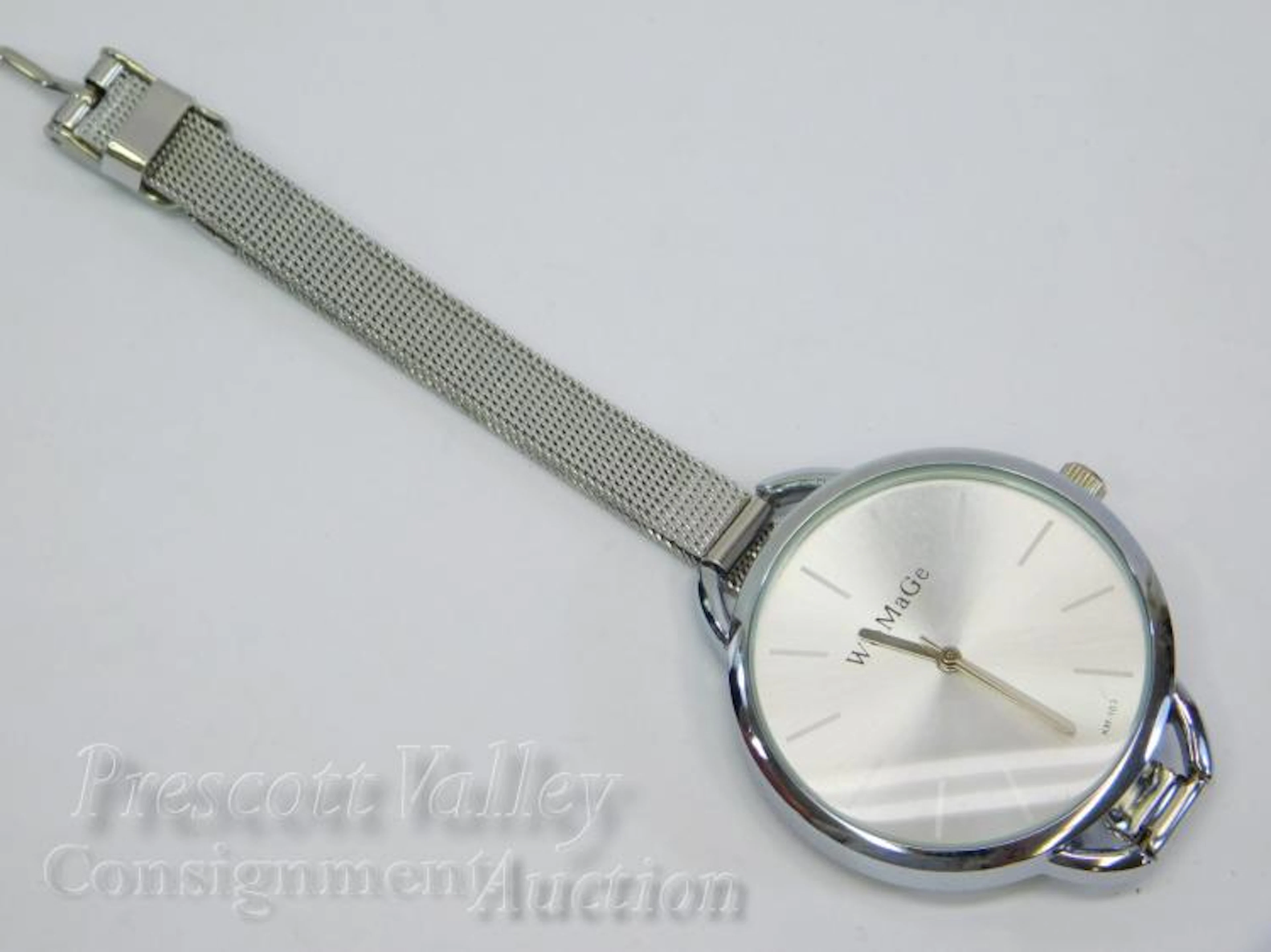 Unused WoMaGe KM-103 Ladies Wrist Watch