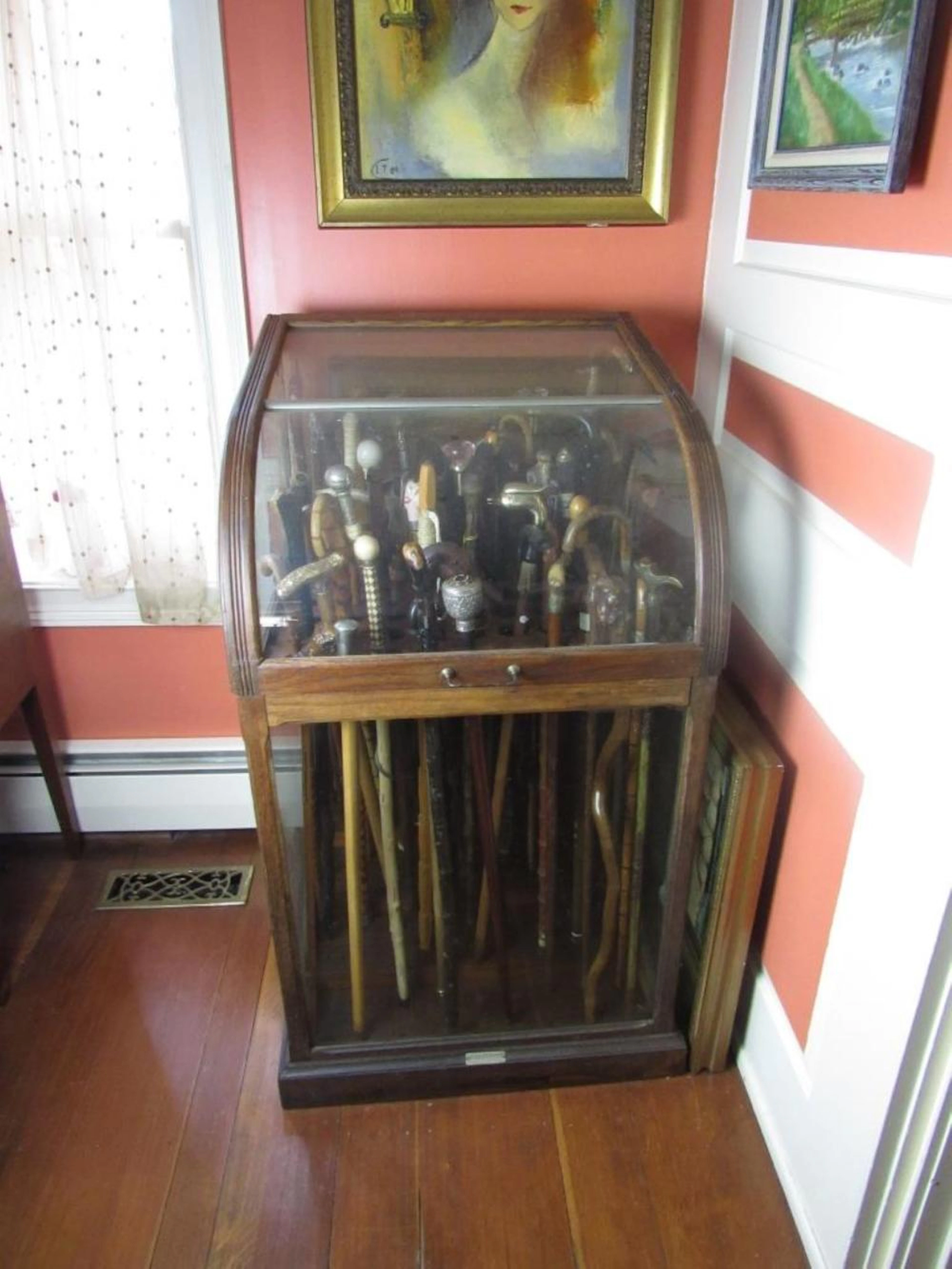 Excelsior Show Case Cane Box