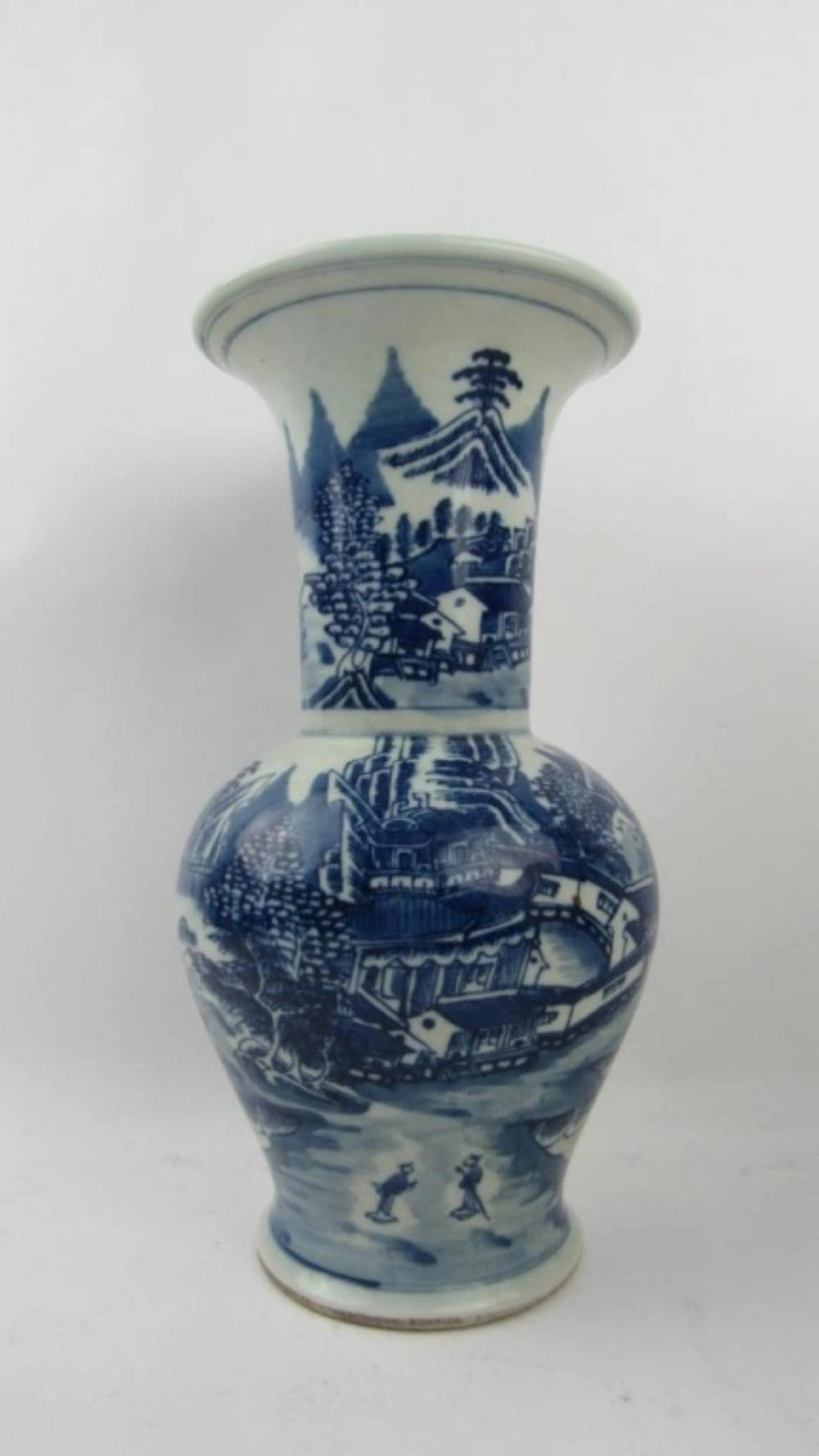 Qing Dynasty Pottery Vase