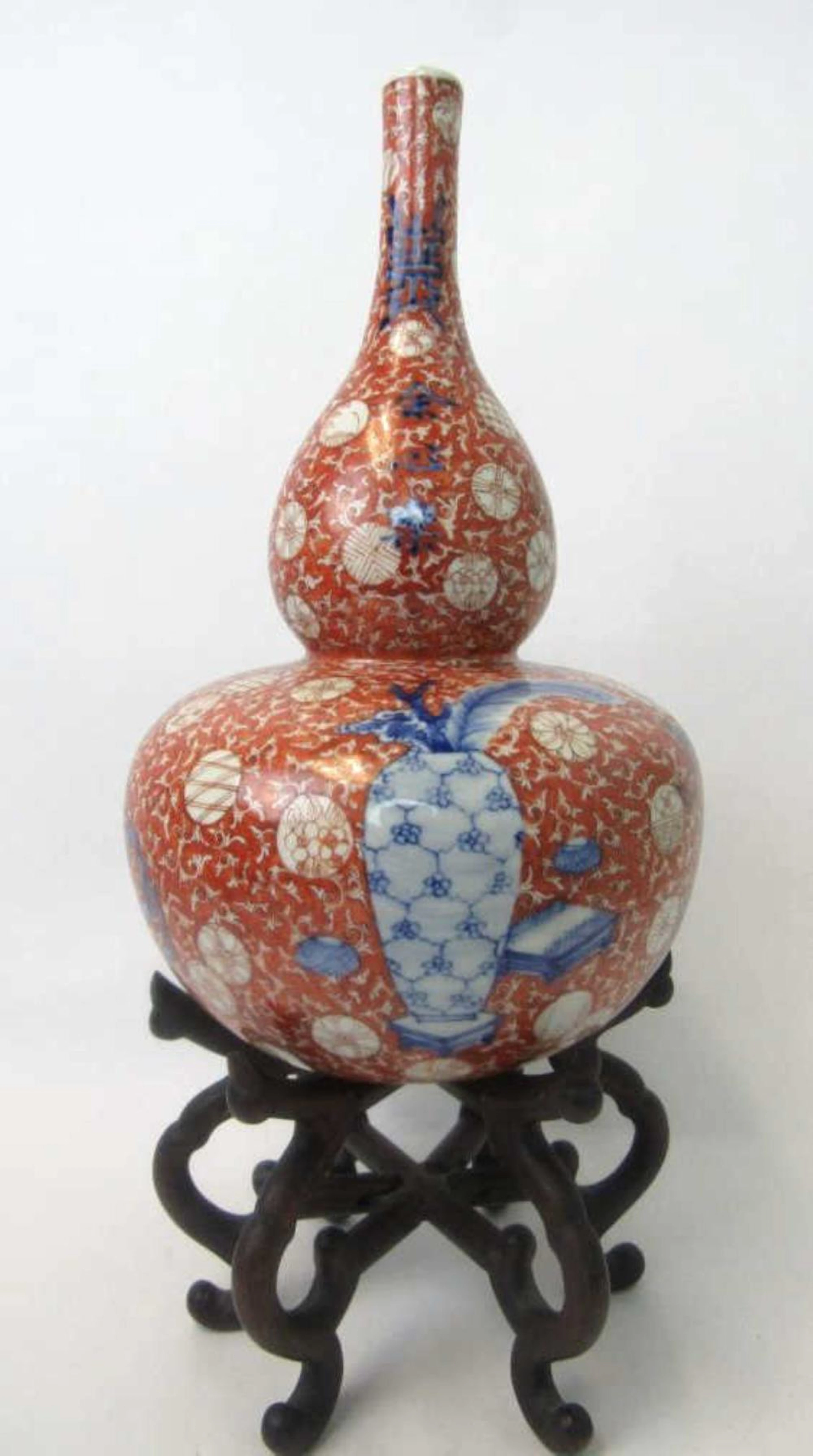 17-18Th Century Large Decorated Red Glazed Vase