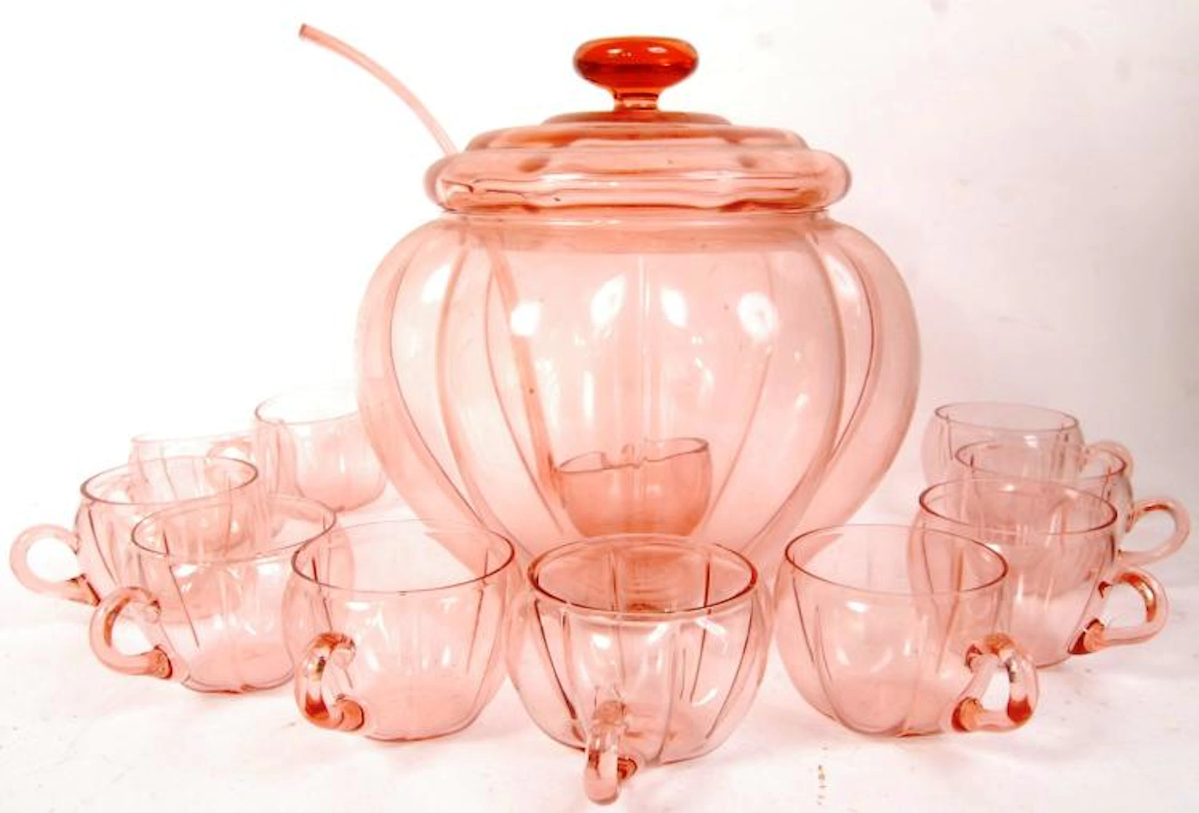 A retro 1950's pumpkin shaped cranberry flash glas
