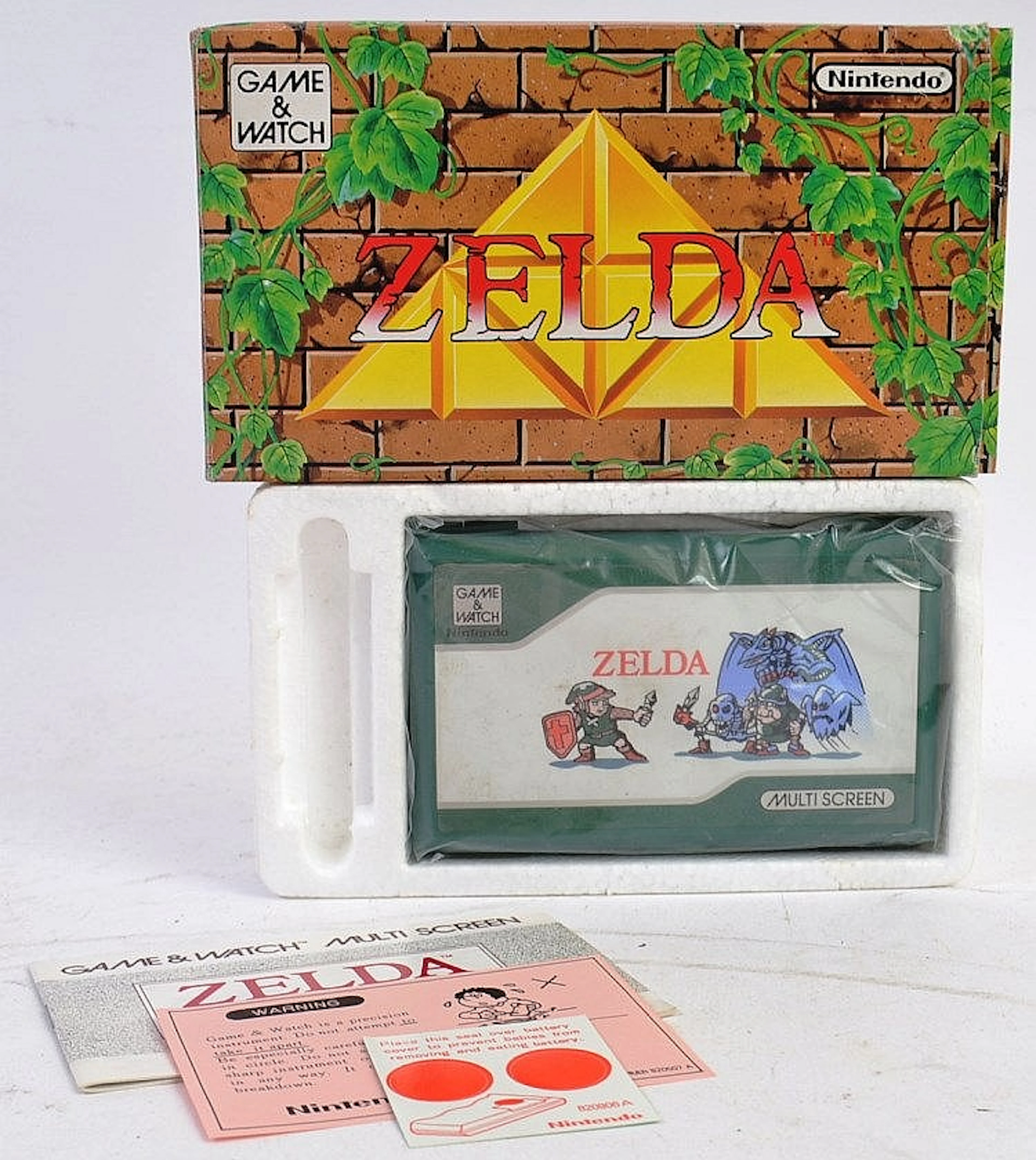 ZELDA GAME AND WATCH; An original fabulous Nintendo ' Game & Watch ' console