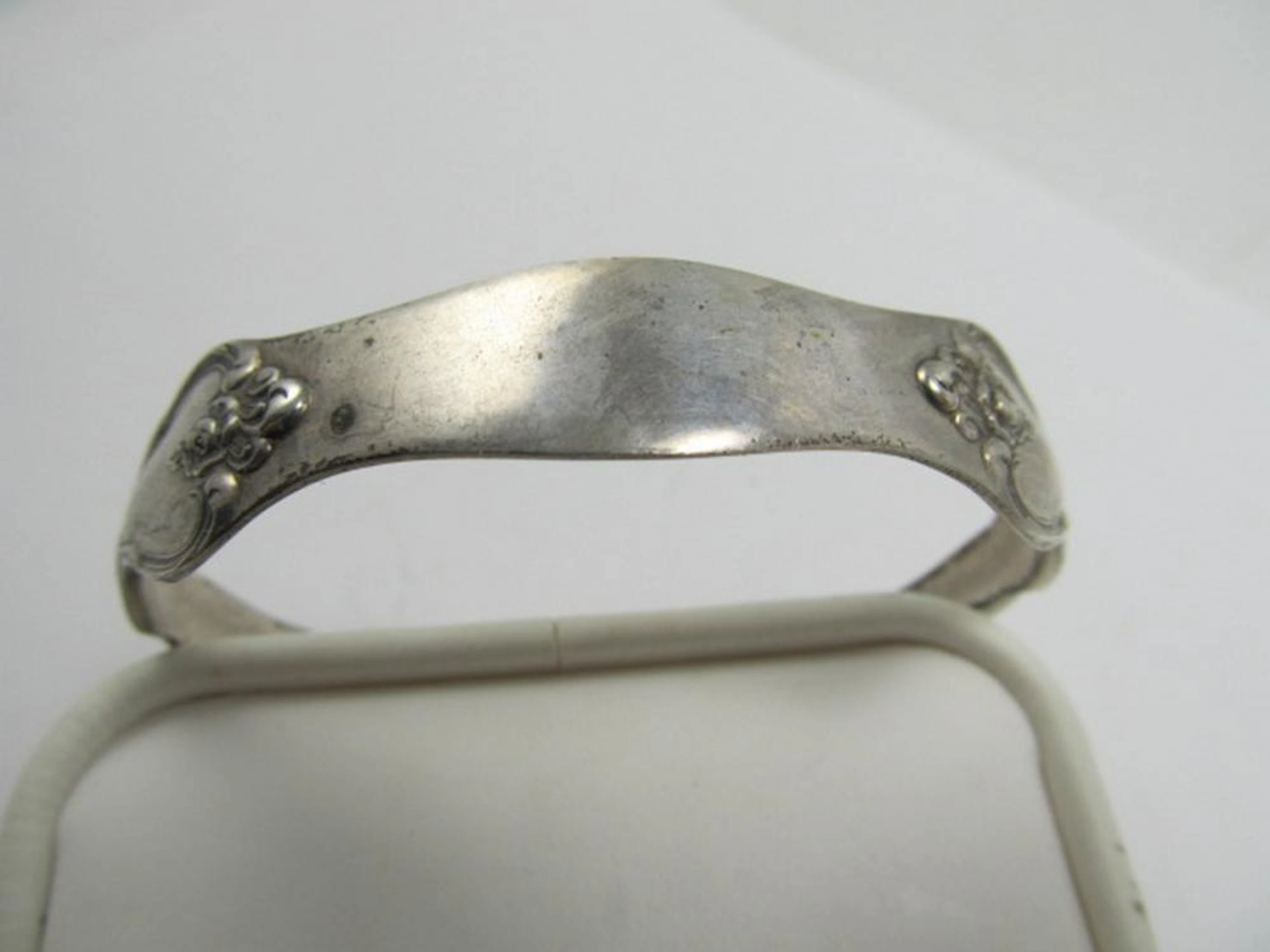 REED & BARTON SAVANNAH STERLING SILVER FINE CUFF BANGLE BRACELET XLNT COND