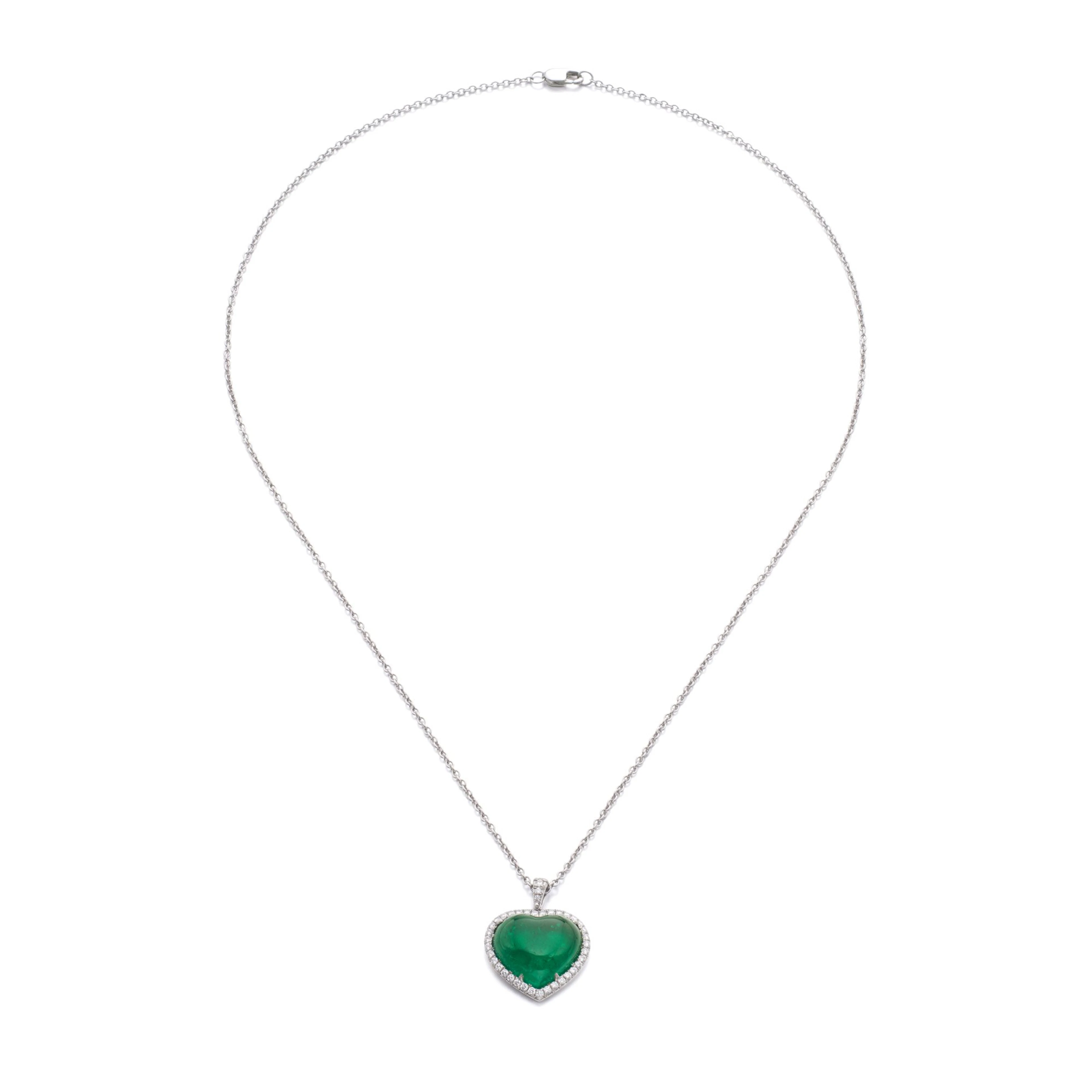 Emerald and diamond pendent necklace
