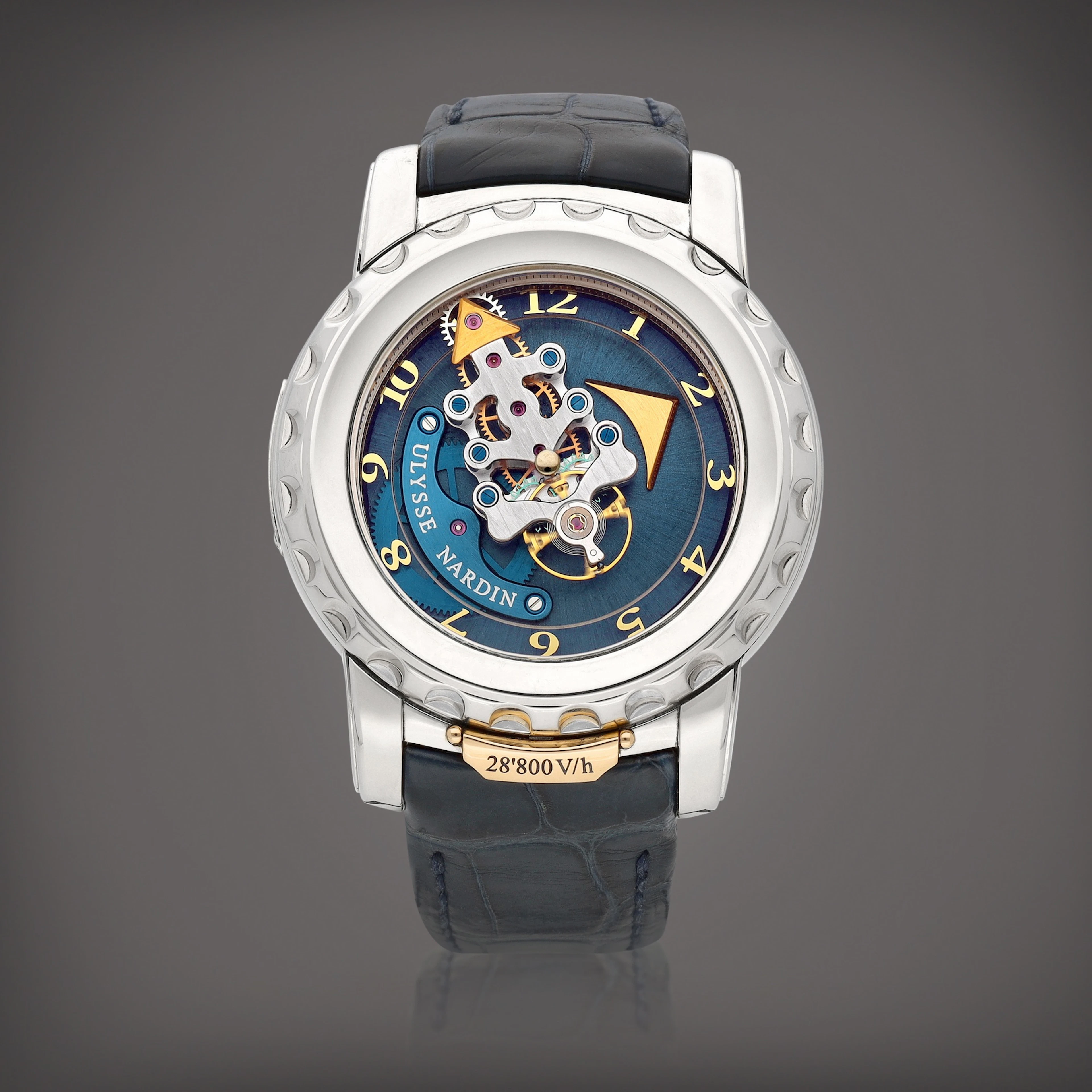 Freak, Reference 020-88 | A white gold carrousel...