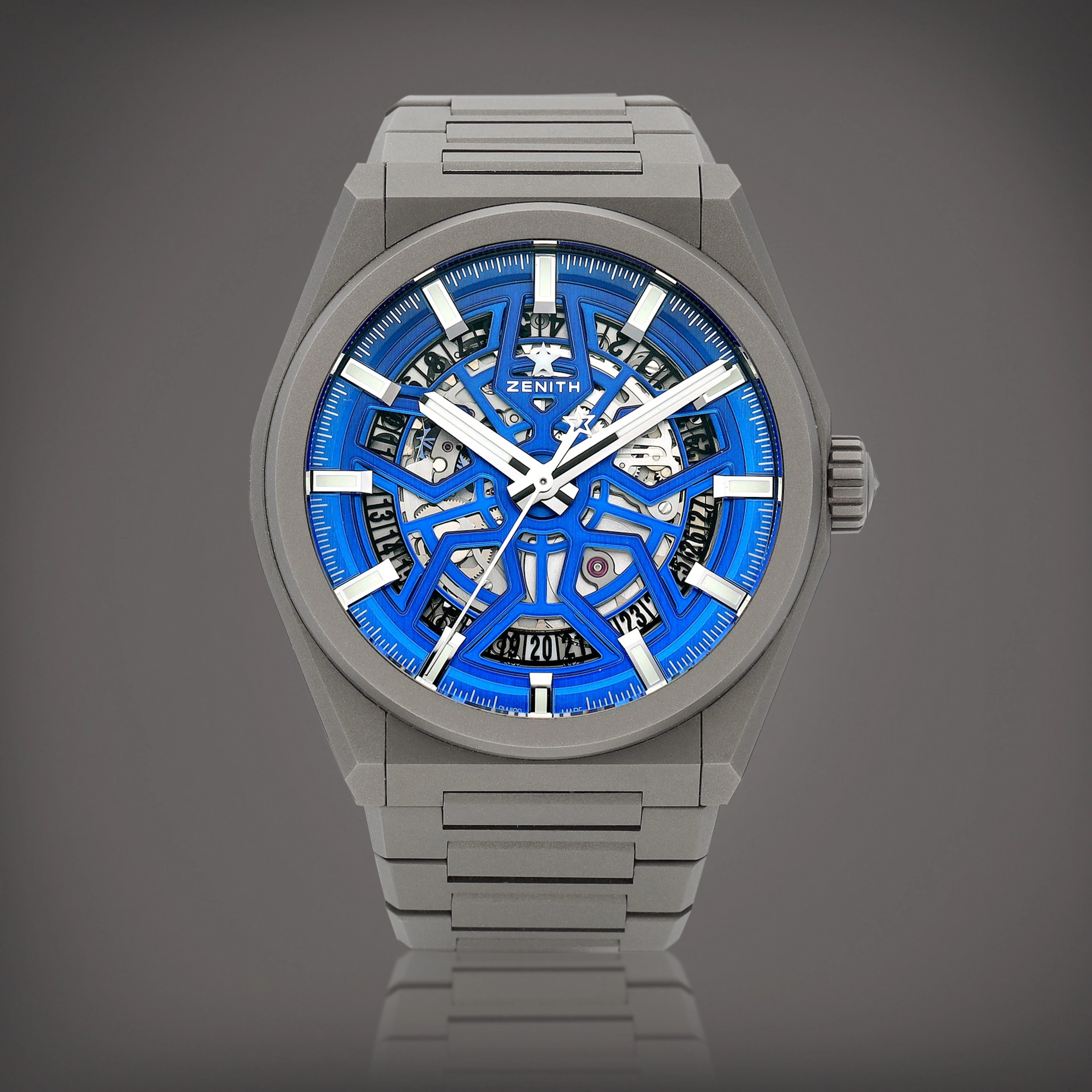 Defy Classic Night Surfer