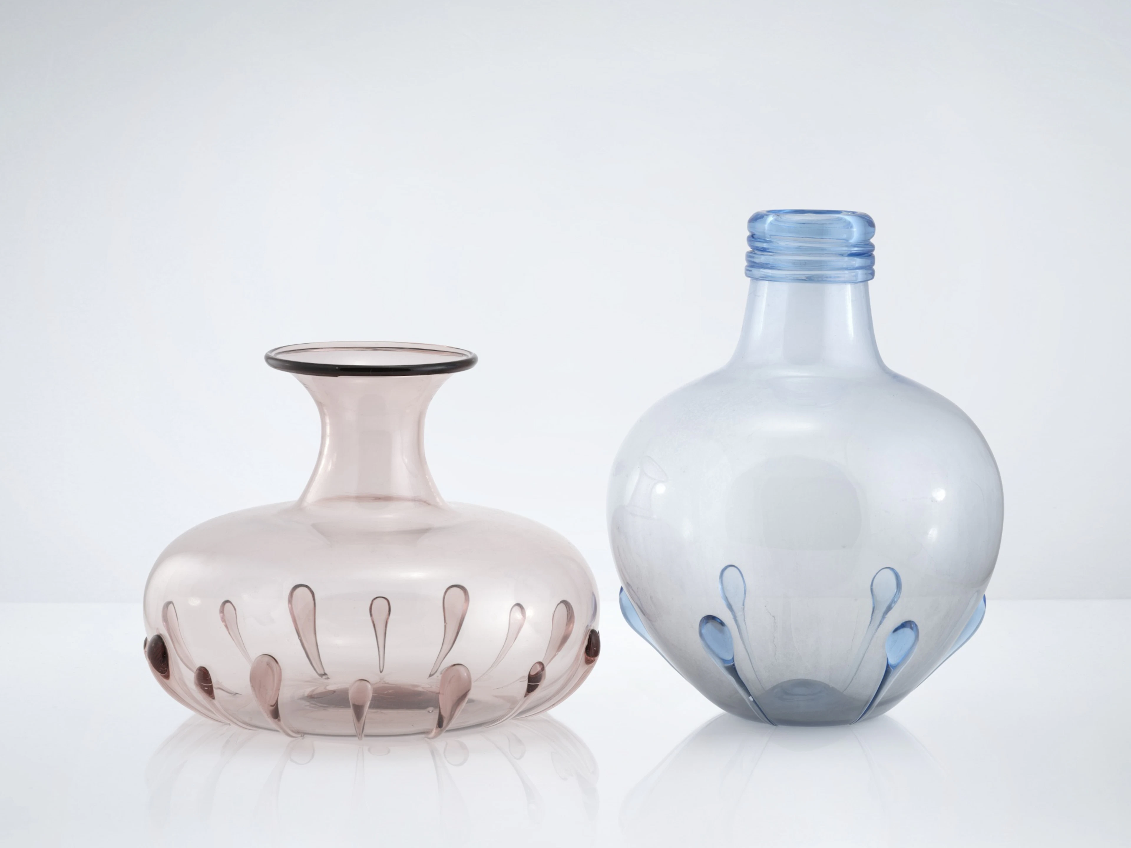 Pair of Goccioloni vases