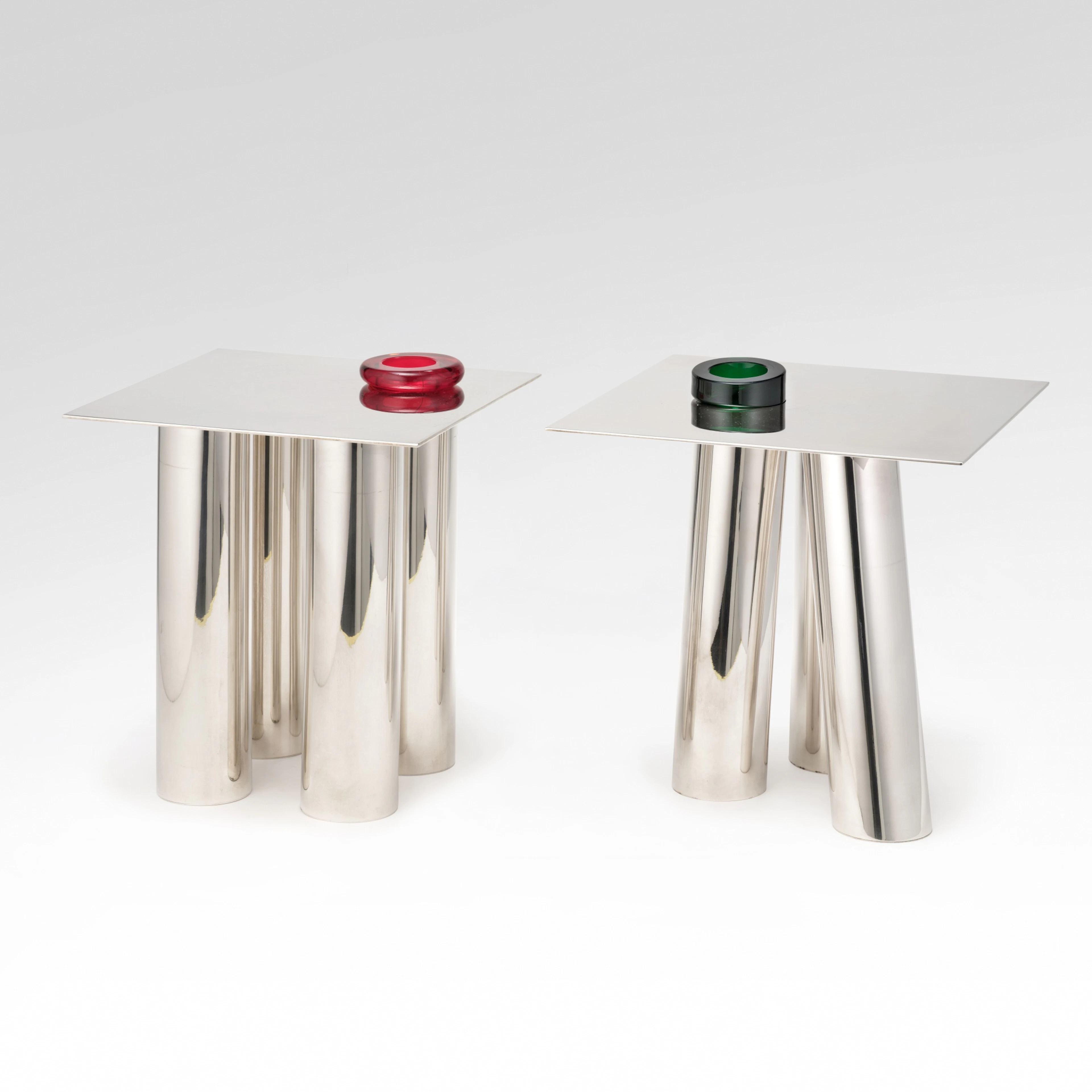 Artaxerses and Xerses vases, from the 20 Argenti Grandi series