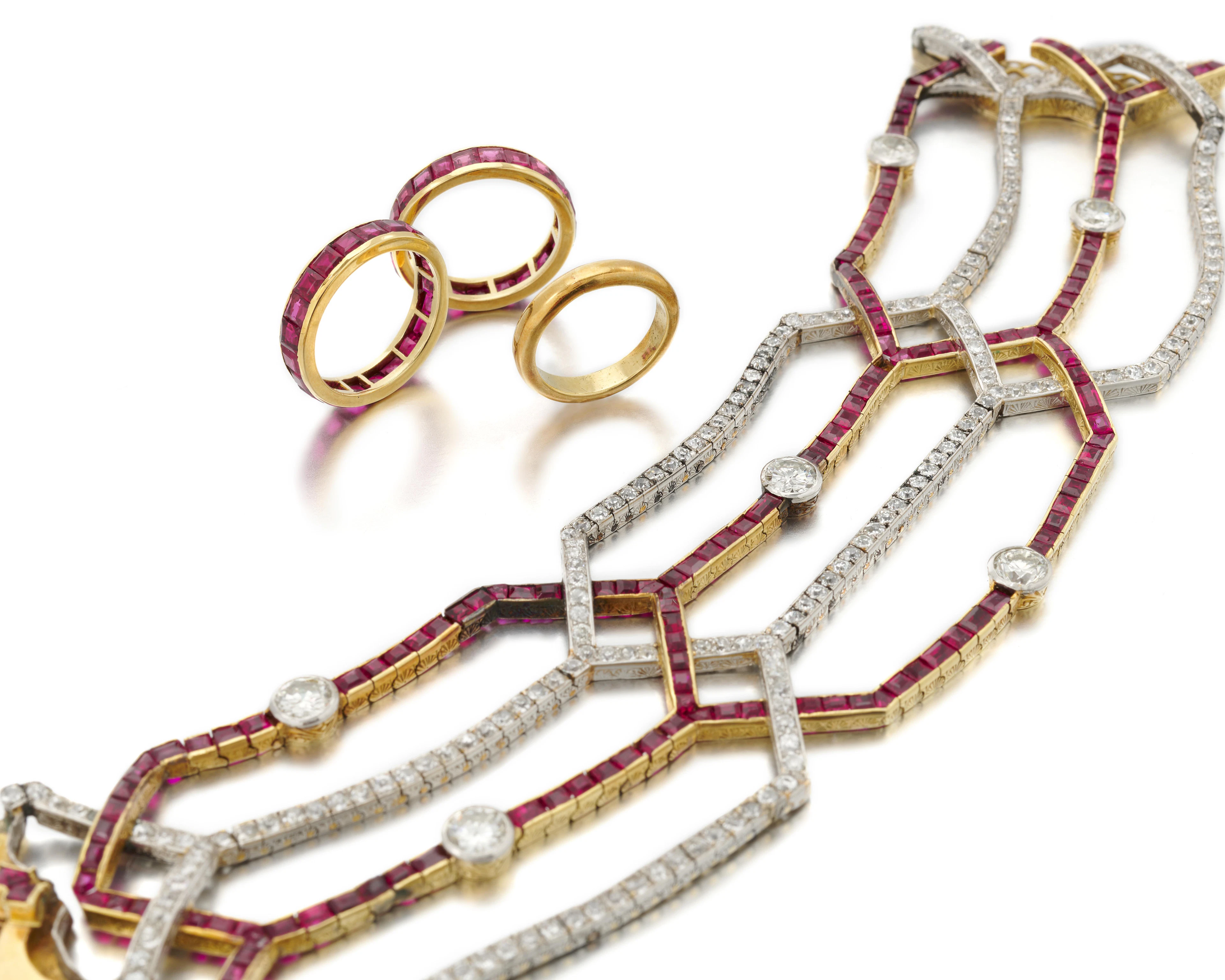 Ruby and diamond bracelet and three rings (Bracciale in...