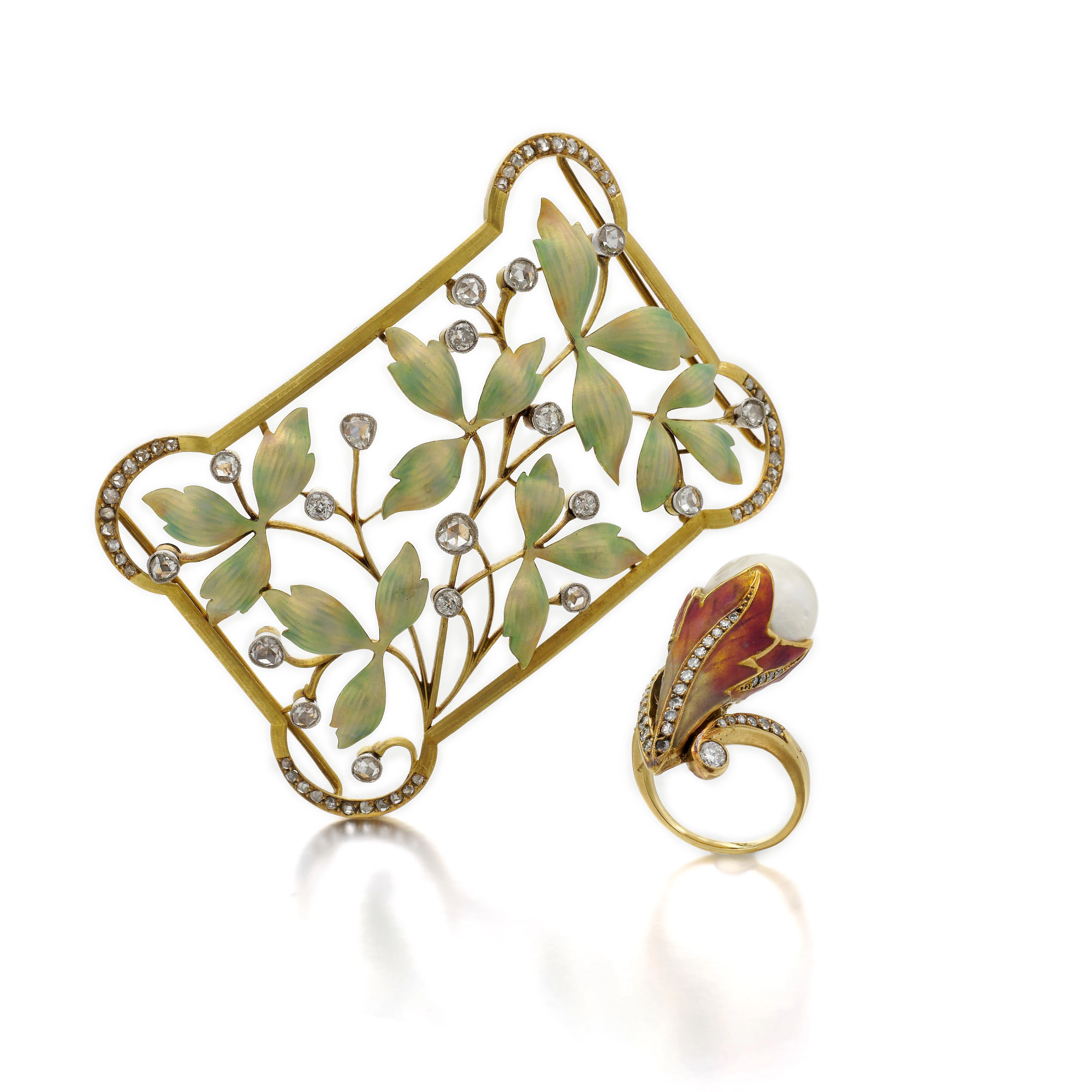 Enamel and diamond buckle and an enamel