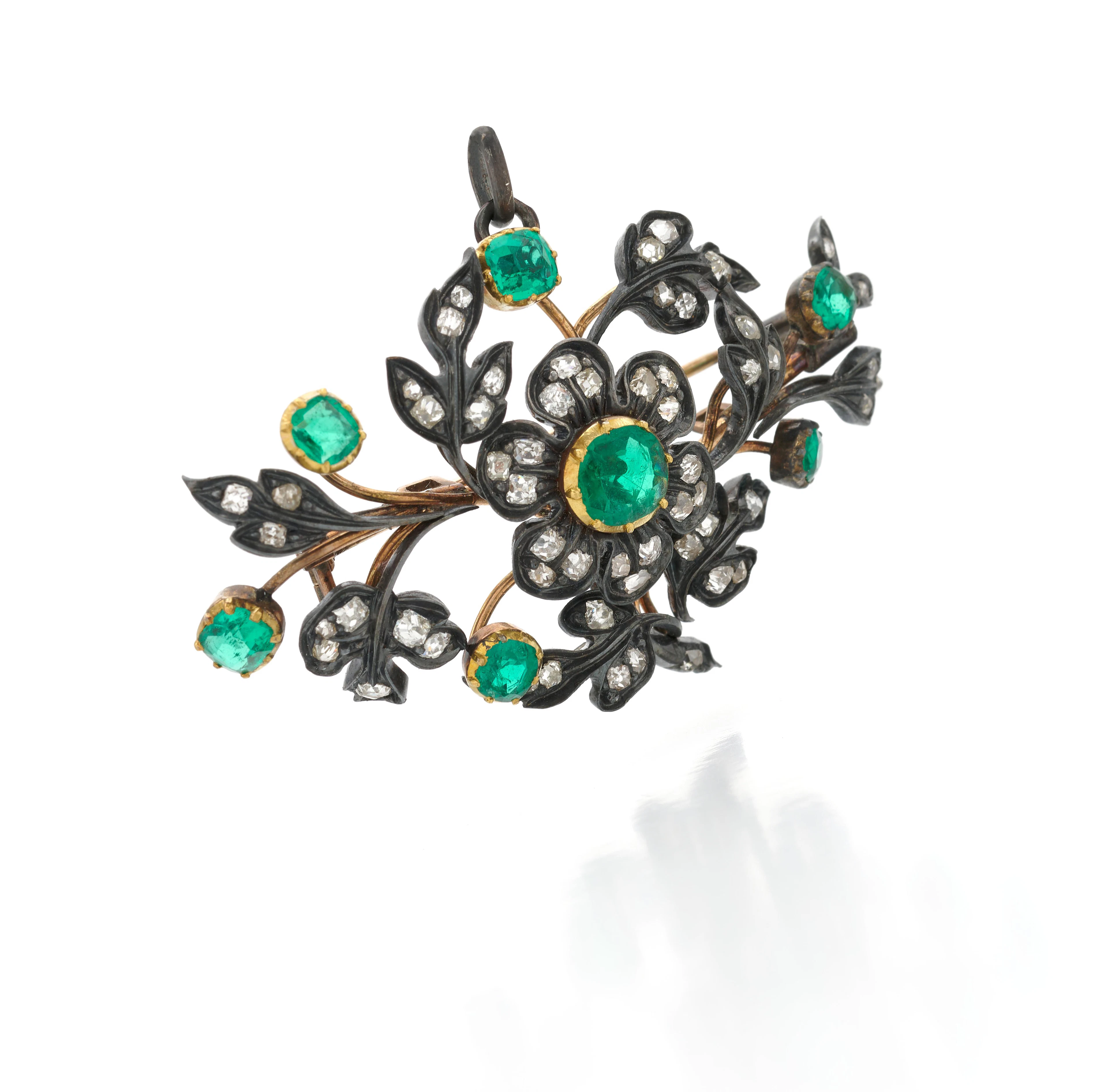 Emerald and diamond pendant/brooch (Pendente/spilla in smeraldi e diamanti)