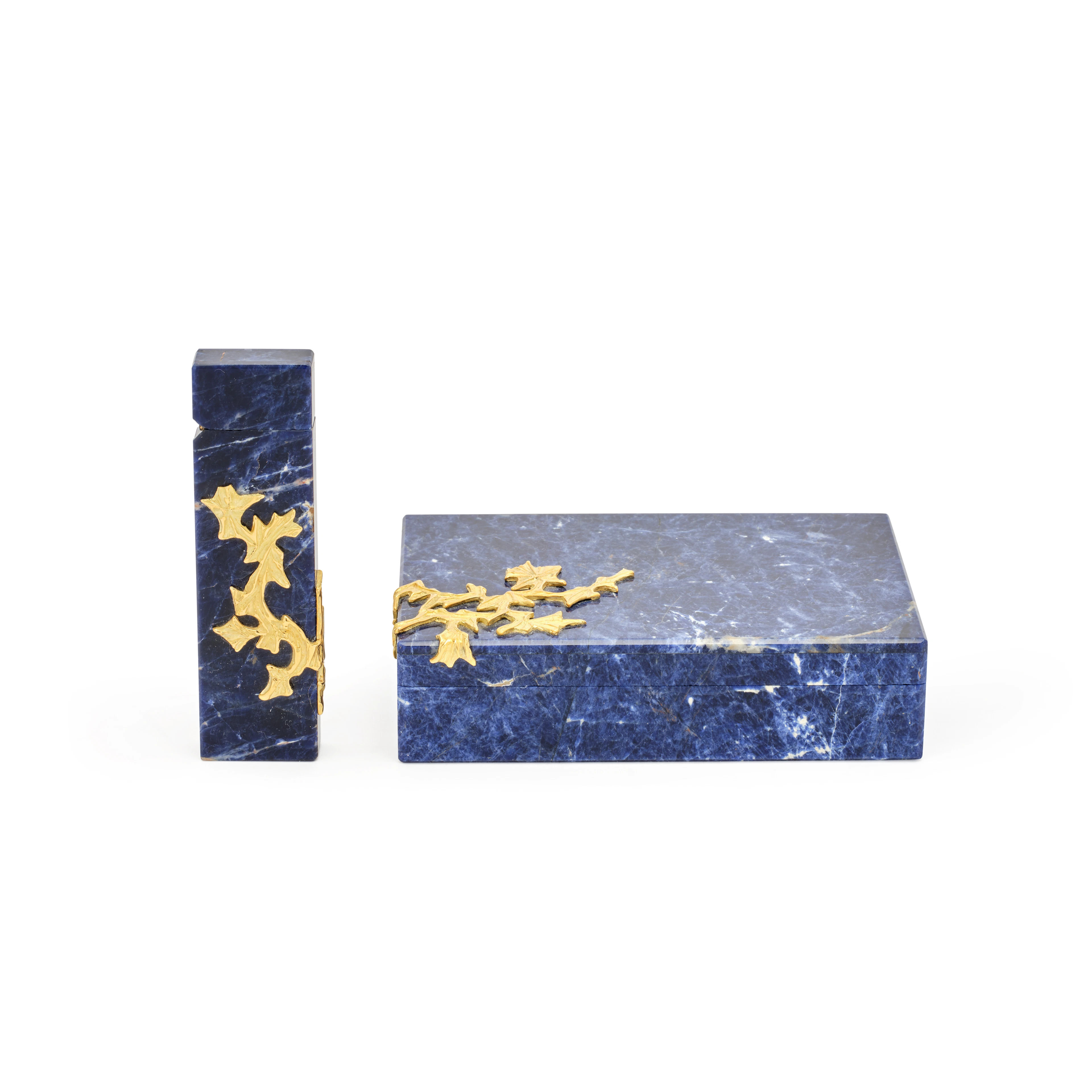 A Gold and Hardstone Smoking Set, Retailed by Chaumet, Paris, Mid 20th Century
