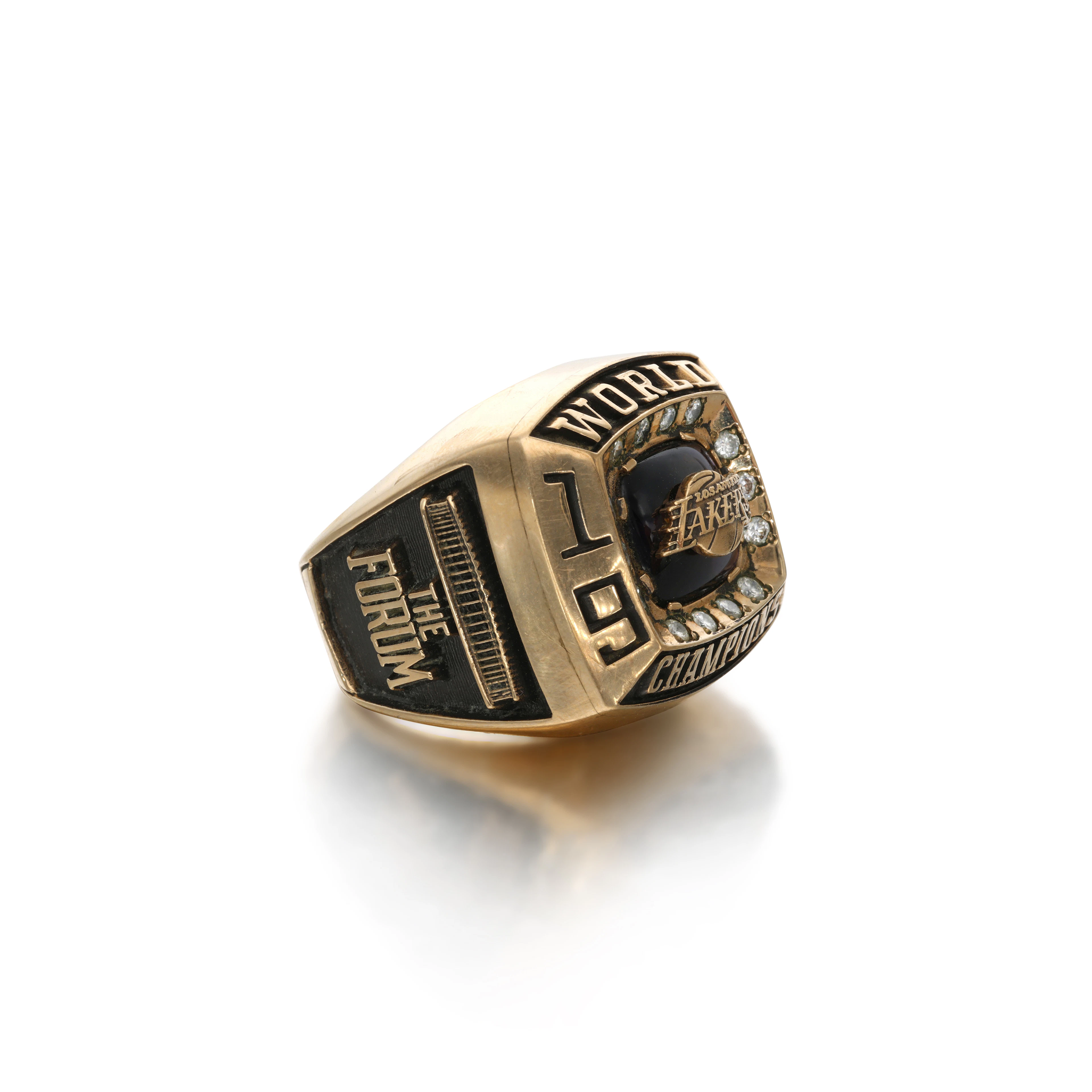 Los Angeles Lakers 1982 NBA Championship Ring | Employee Versio