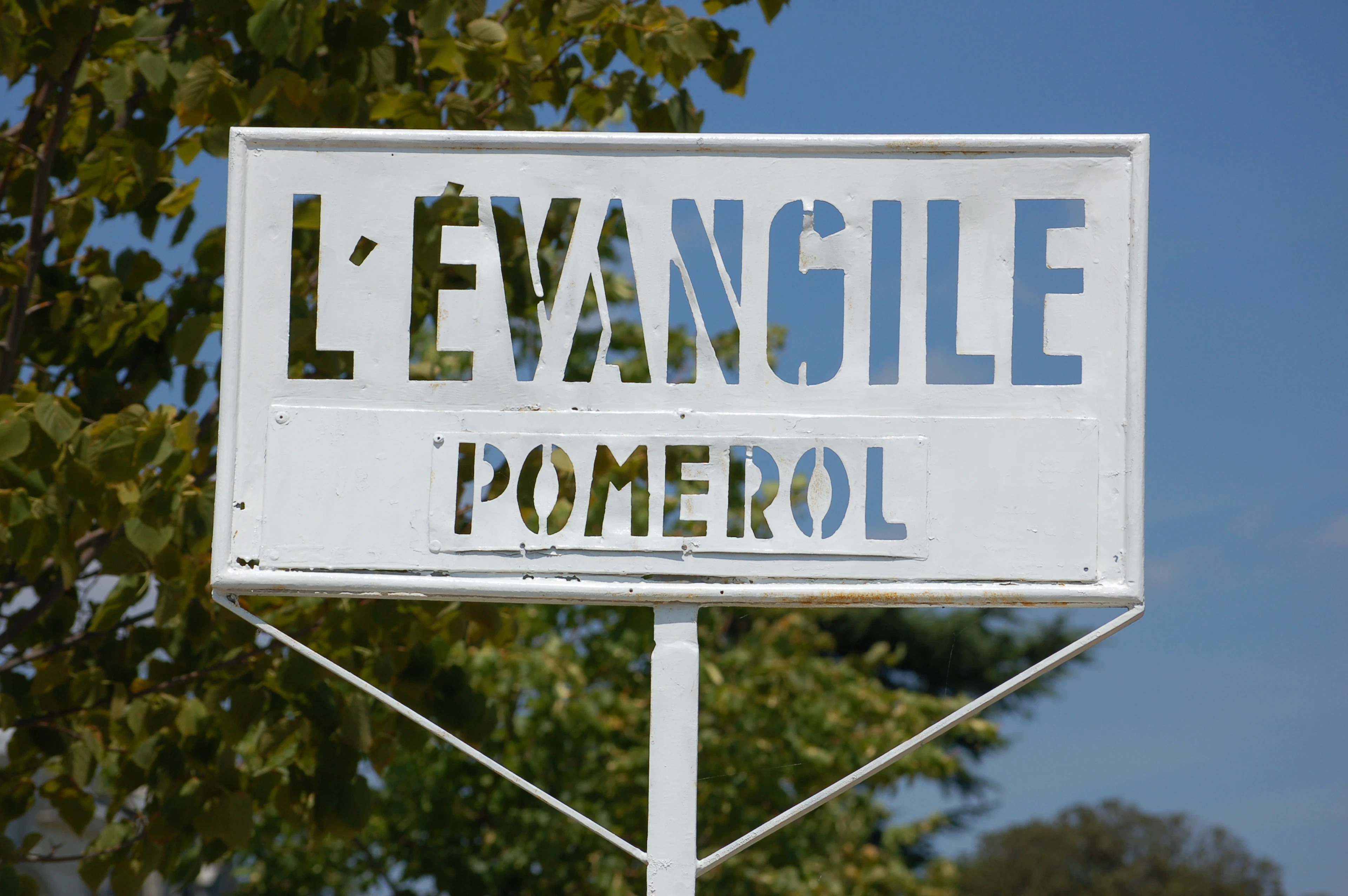 Château l'Evangile 2010 (6 MAG)
