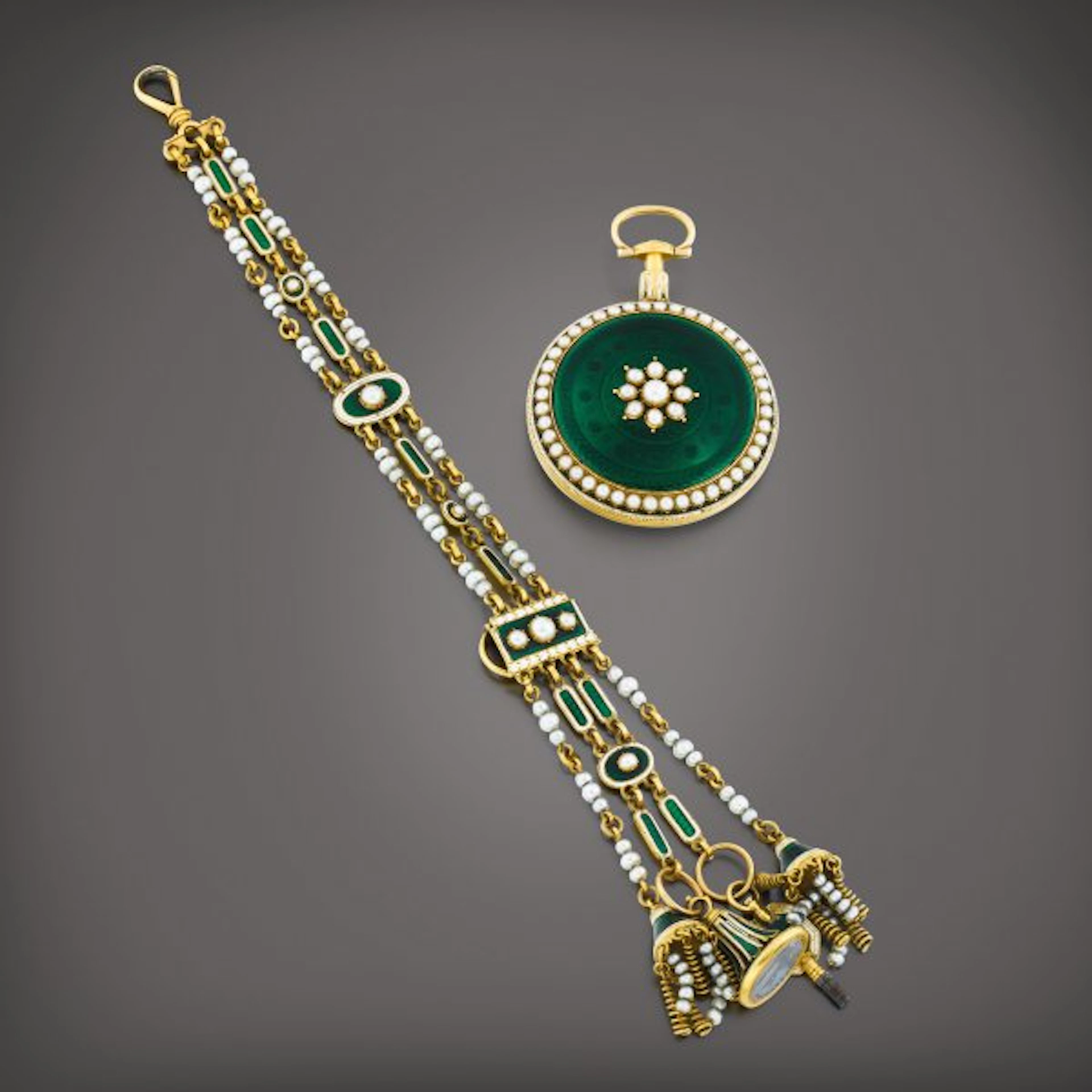 Montre chatelaine en or jaune