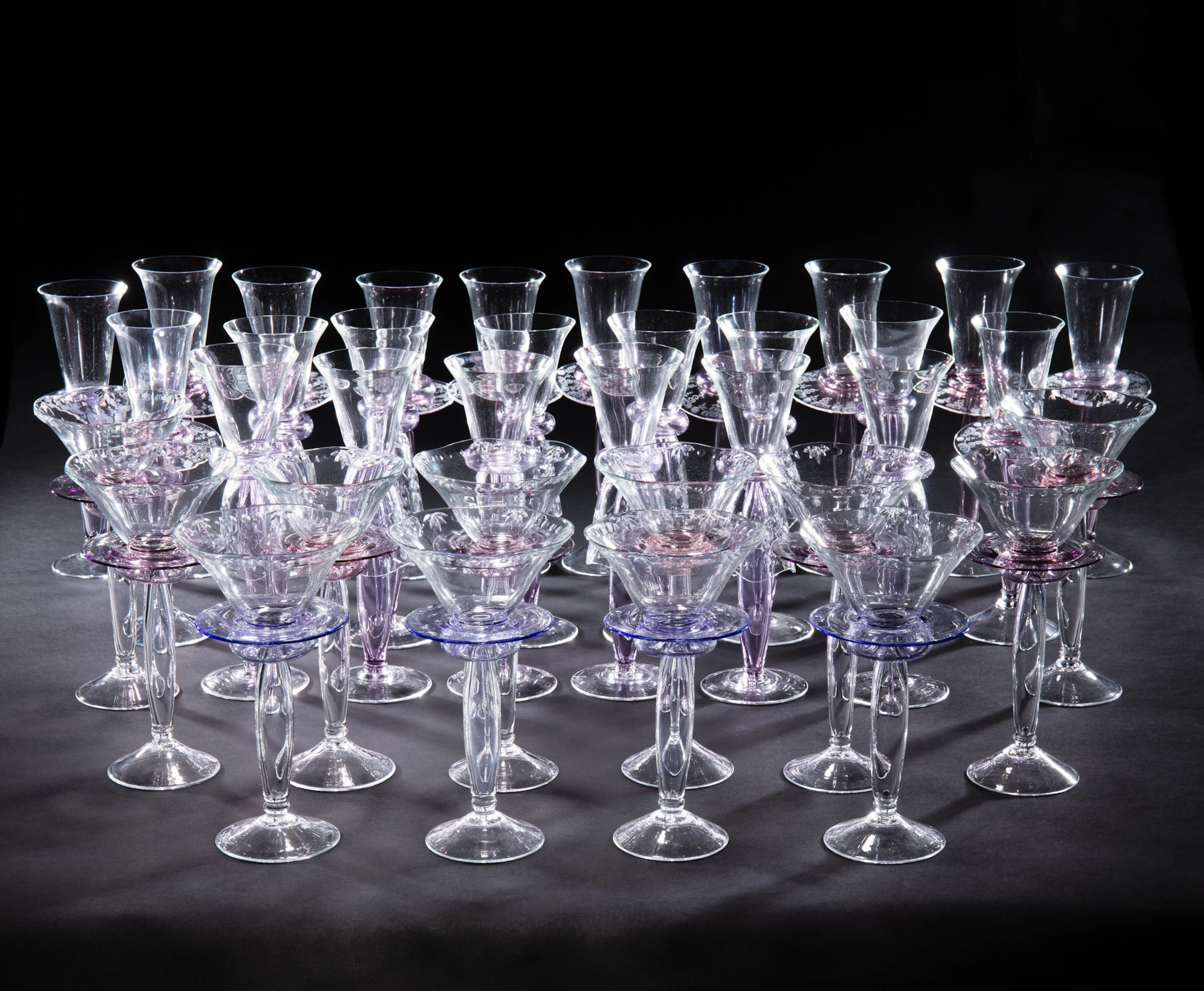 Set of twelve Enrico II white wine glasses