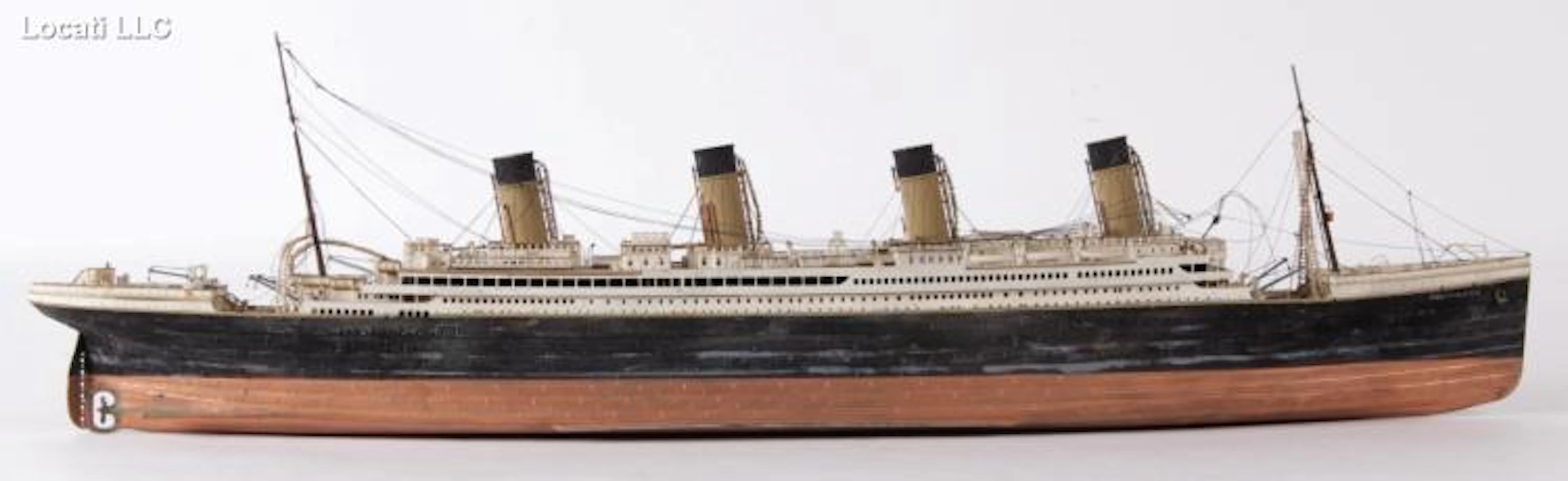 An Assembled Model of RMS Titanic