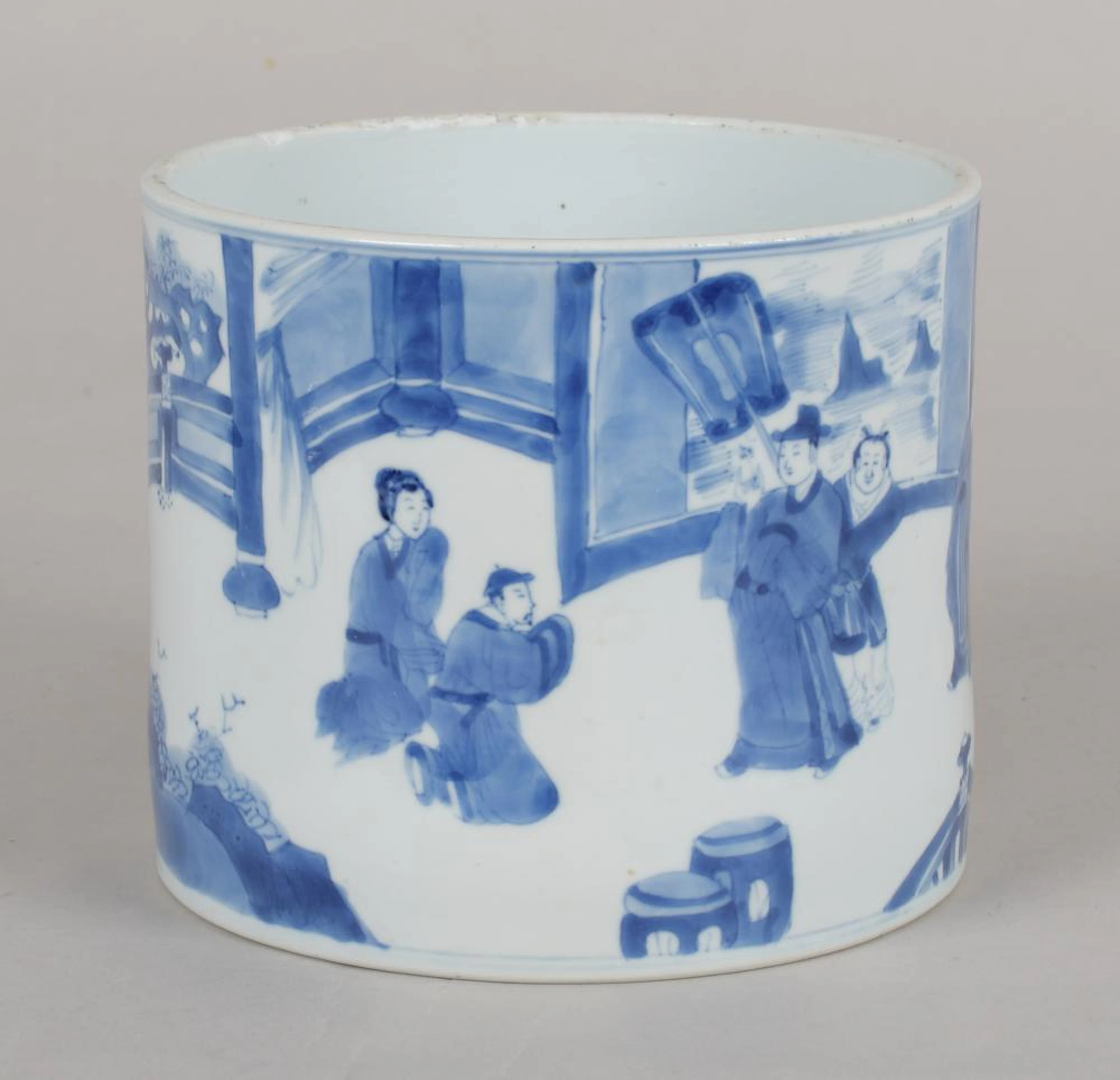 A Chinese Blue and White Porcelain Brush Pot