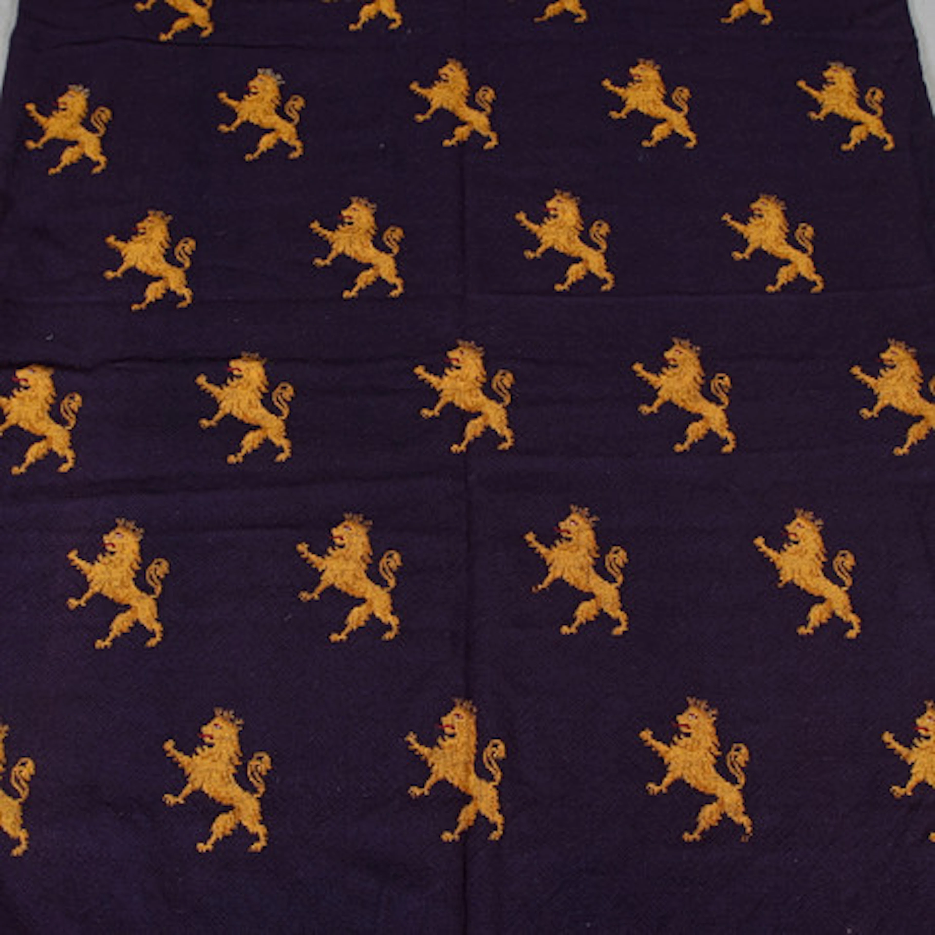 TÄCKE/TEXTIL, mönster med lejon, ylle, 18/…
