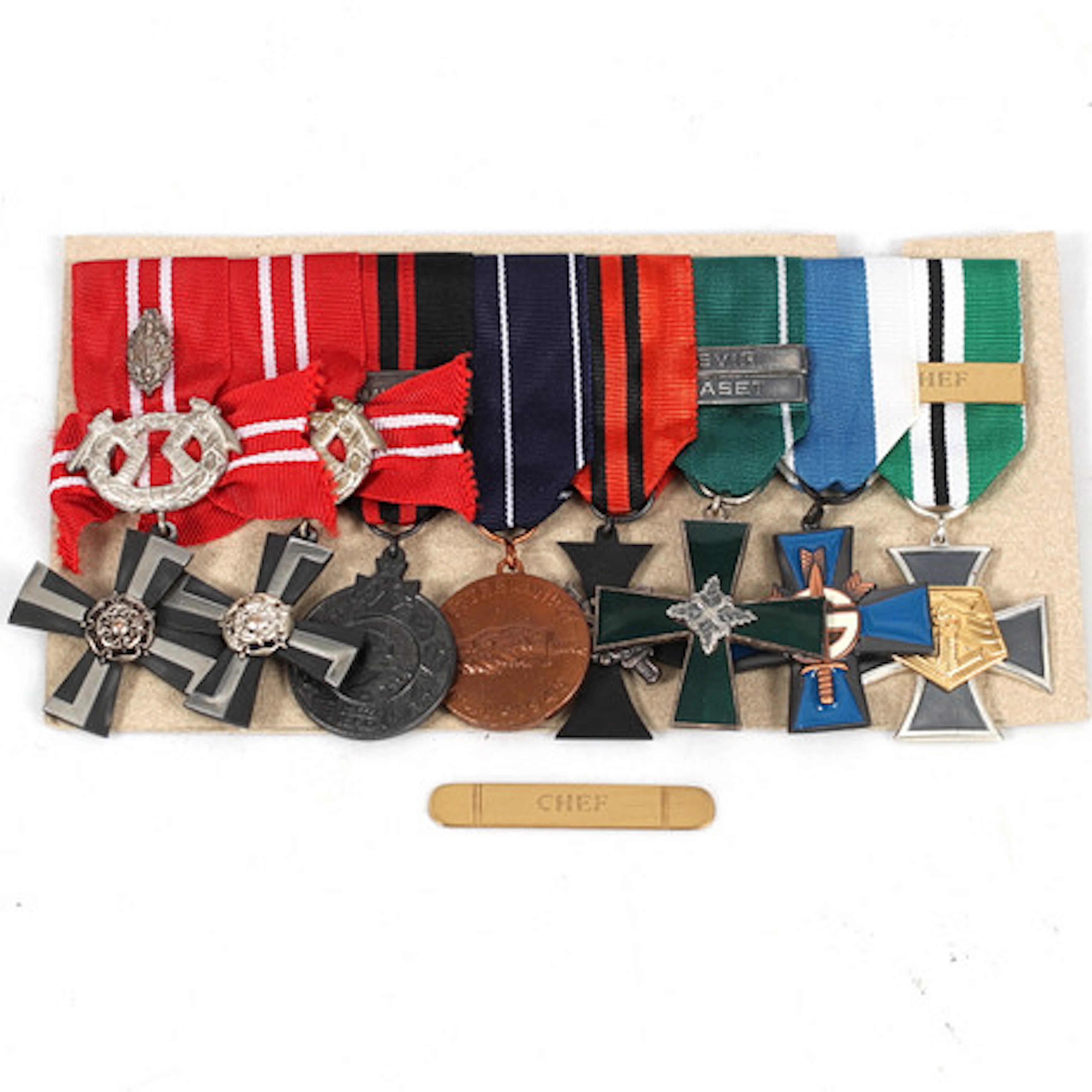 MEDALJER, 8 st. WW2 Finland. 1940-tal.