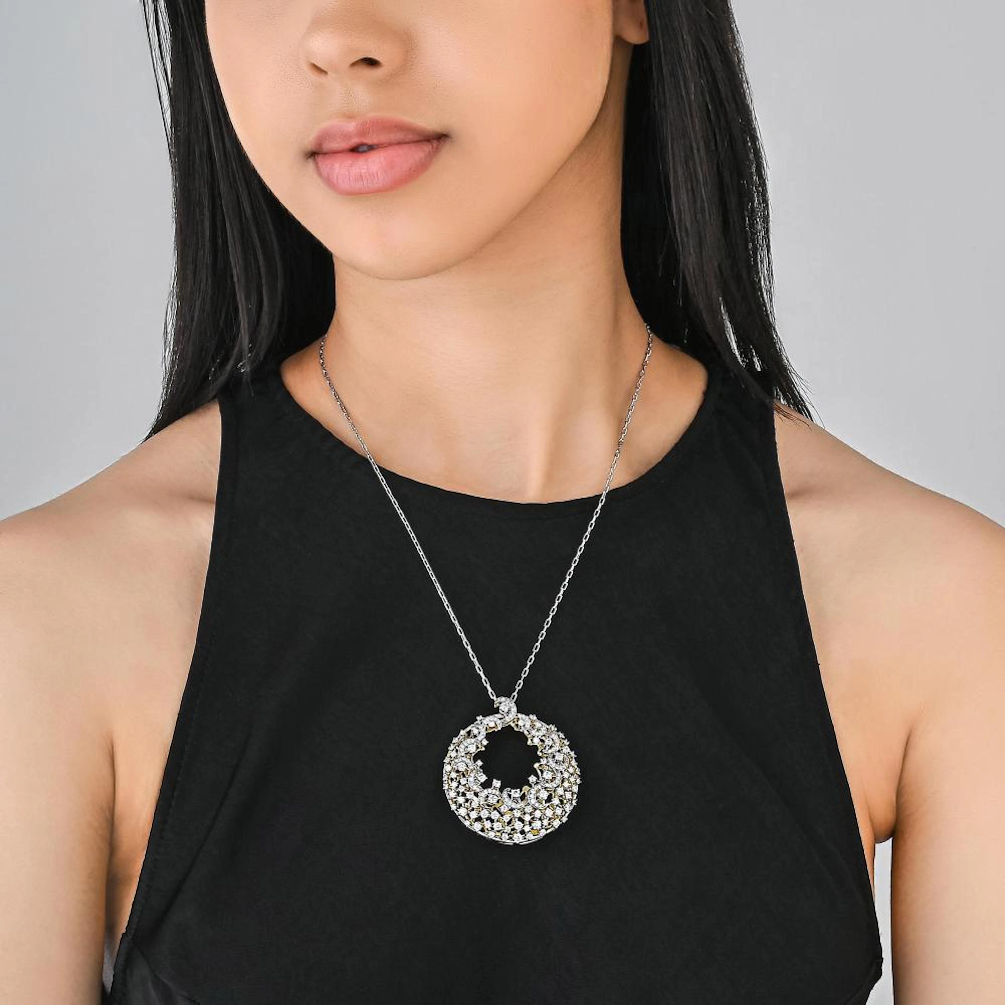 Diamond Openwork Pendant Necklace