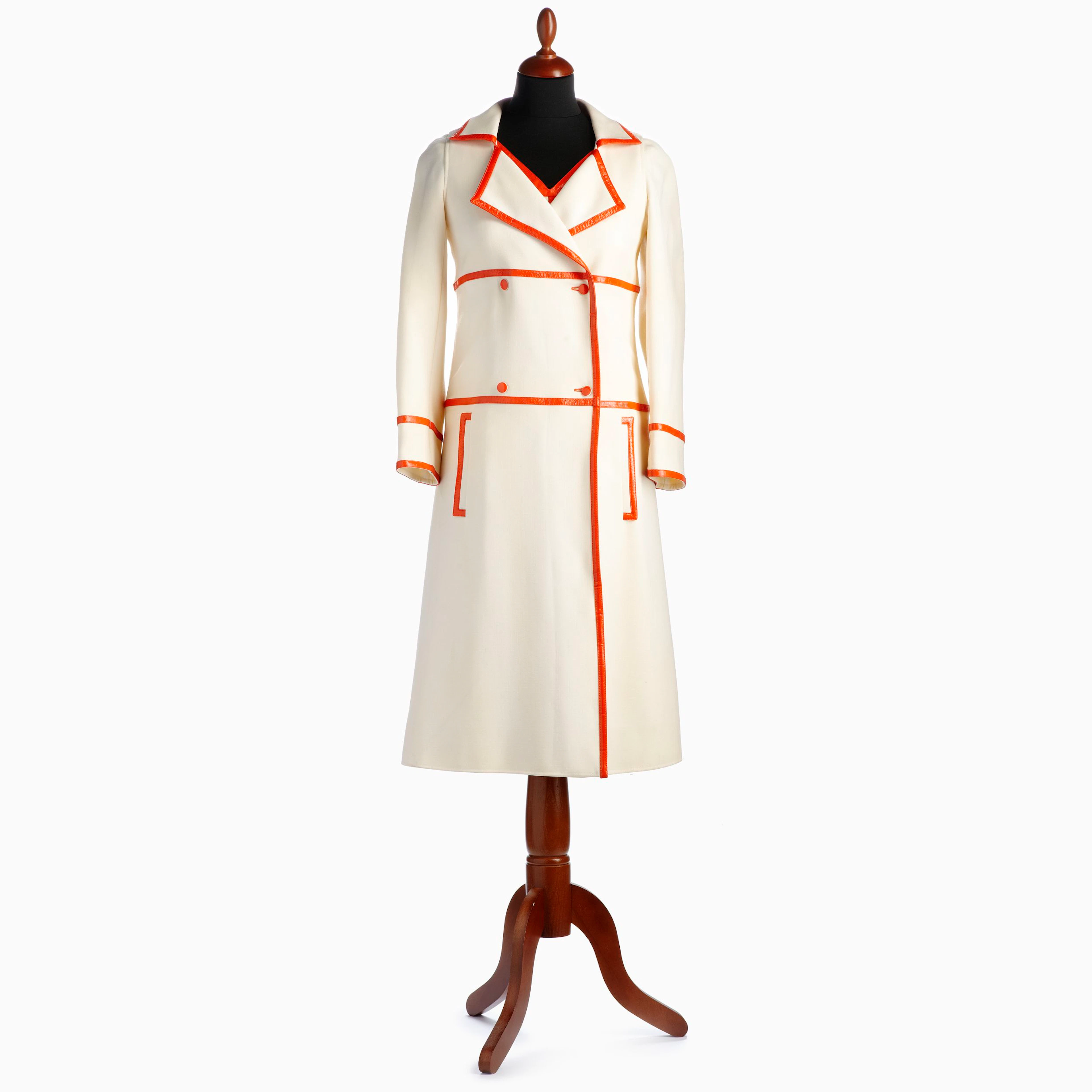 Ensemble, enligt uppgift André Courrèges, Paris