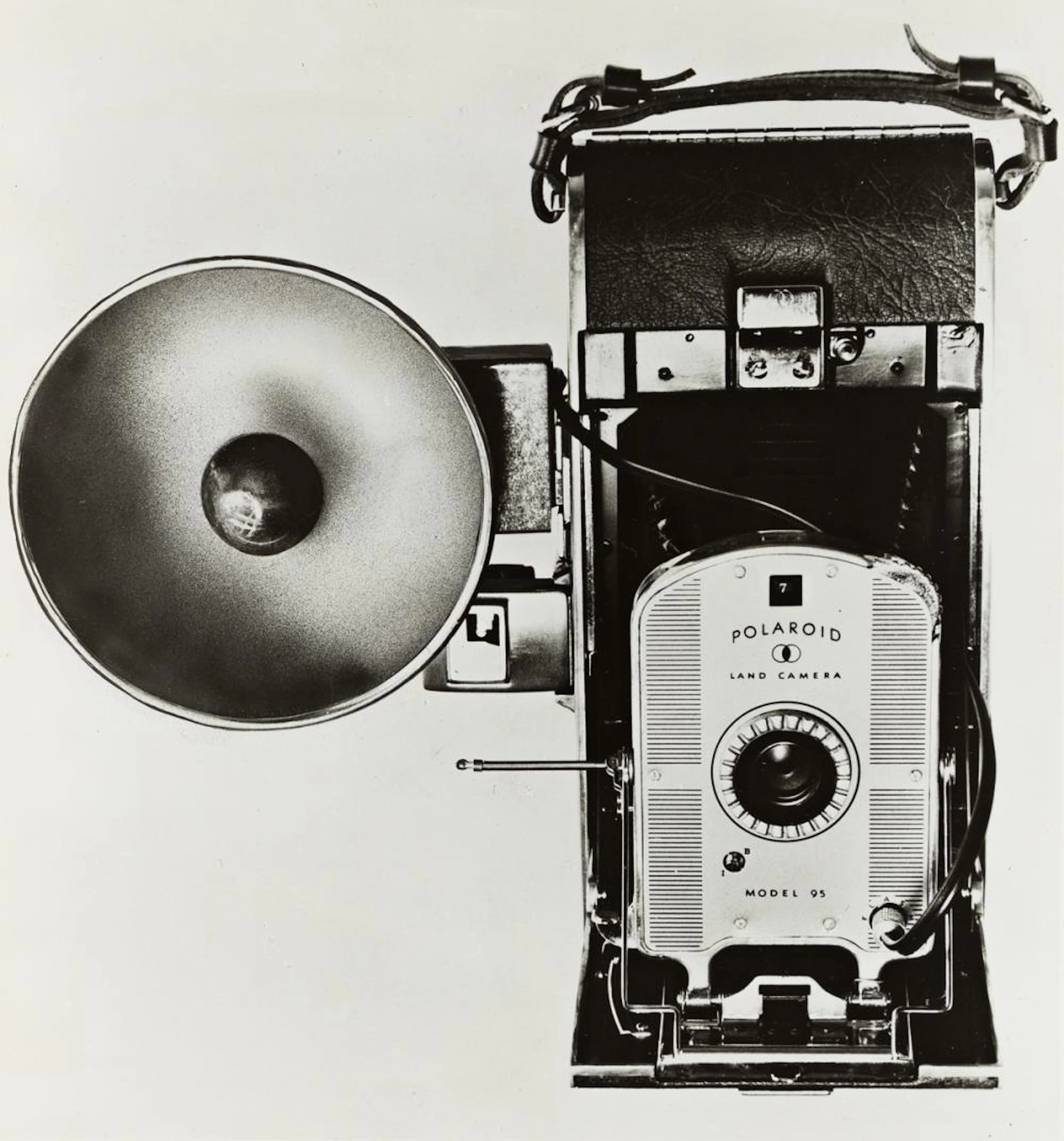 (CAMERAS) A set of approximately 125 photographs related...