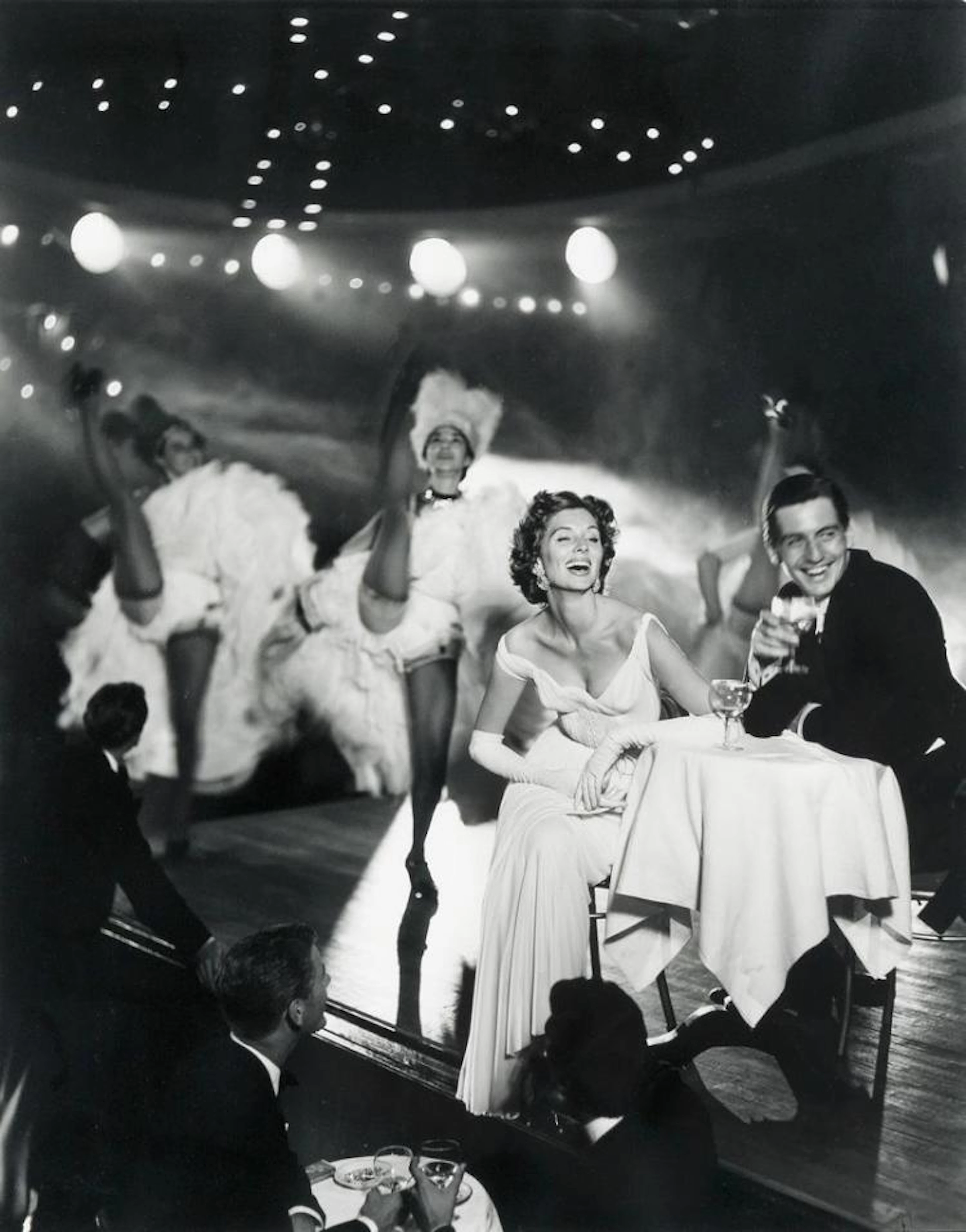 RICHARD AVEDON (1923-2004) Suzy Parker and Robin Tattersall