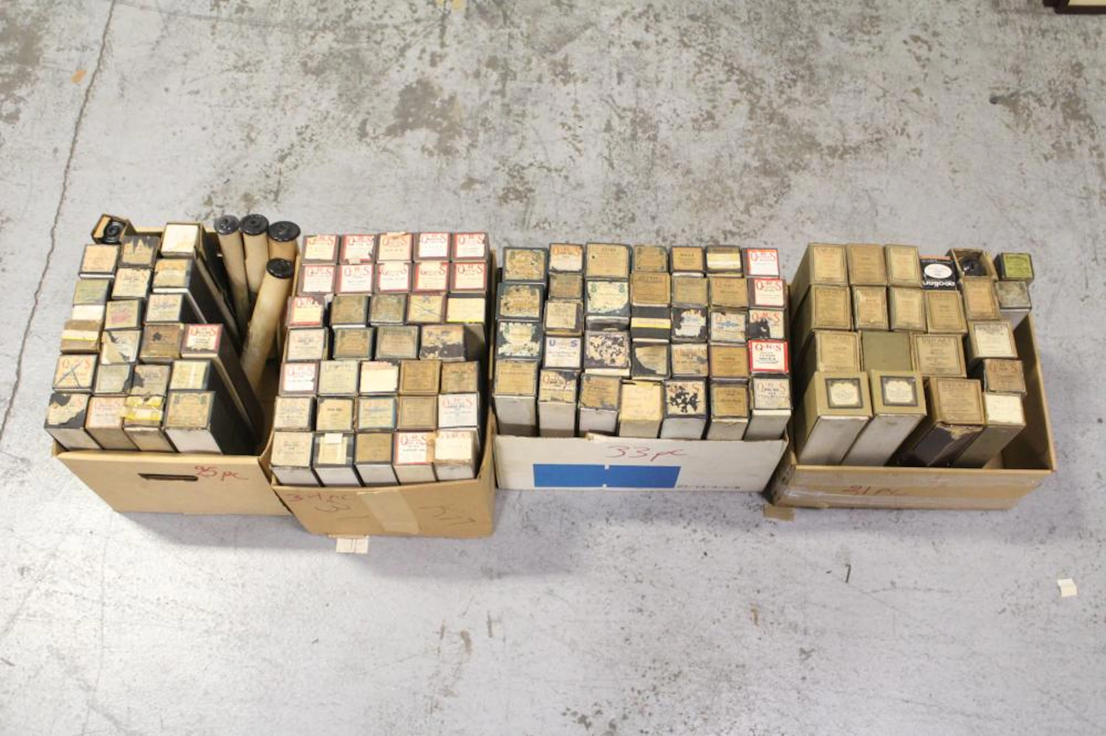 Lot of 113 antique QRS and others player piano rolls